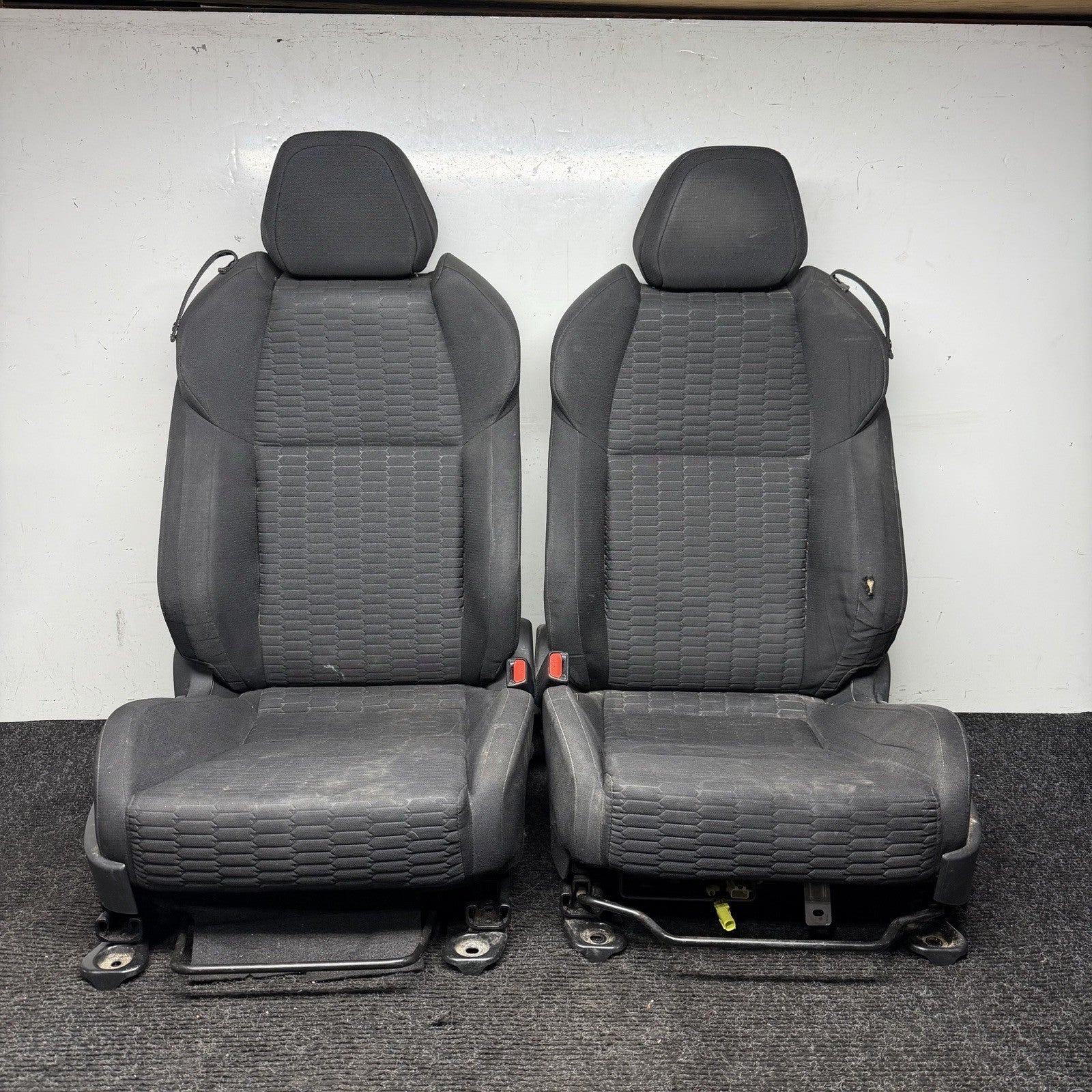 ☑️ 2022-2024 Toyota GR86 Complete Set Alcantara Front Left and Right Seats NOTE
