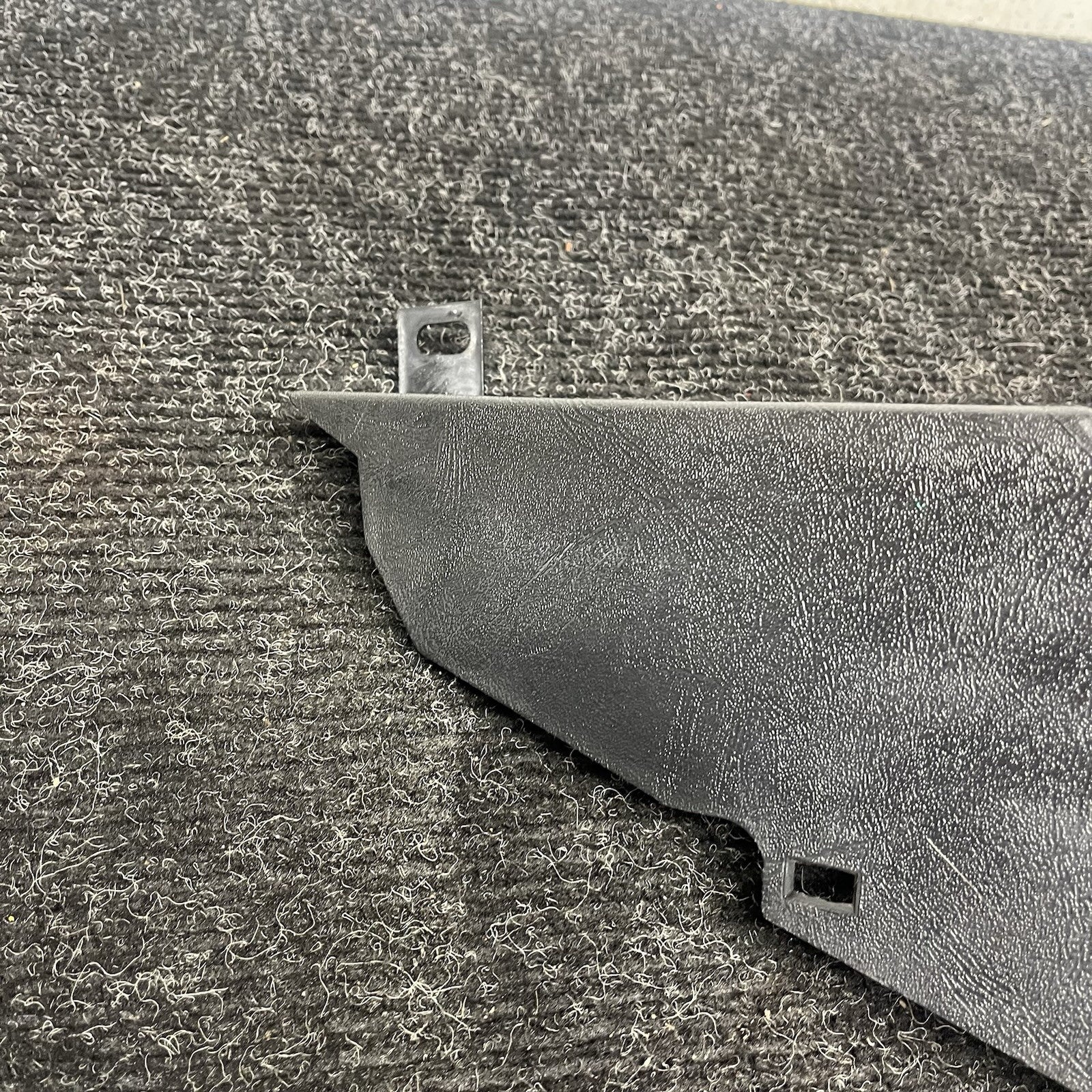 ☑️ BMW E30 DASH DASHBOARD SIDE TRIM COVER GLOVE BOX 1906932 1984-1992 325i 318i