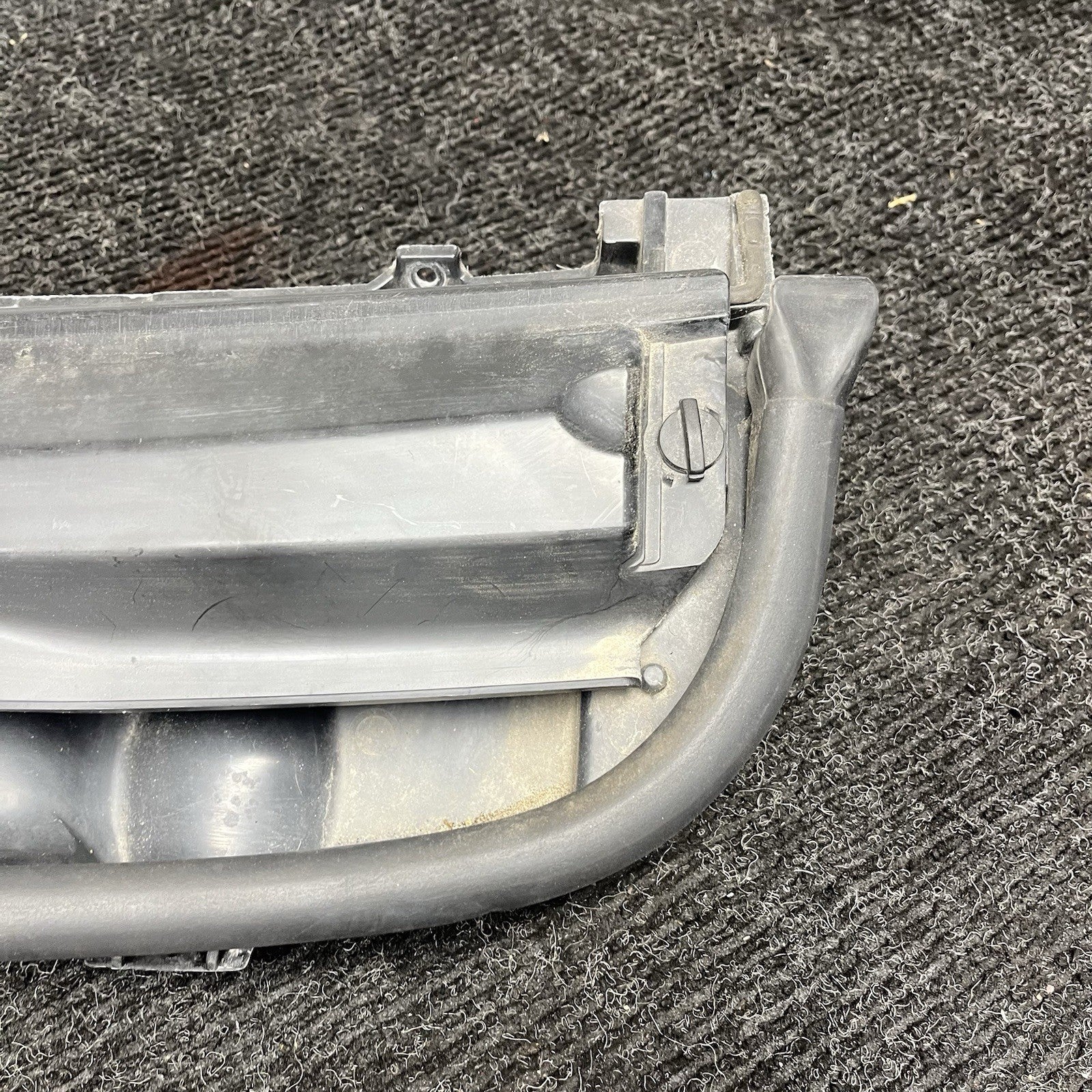 ☑️ 01-06 OEM BMW E46 M3 325 330 Cabin Air Filter Housing
