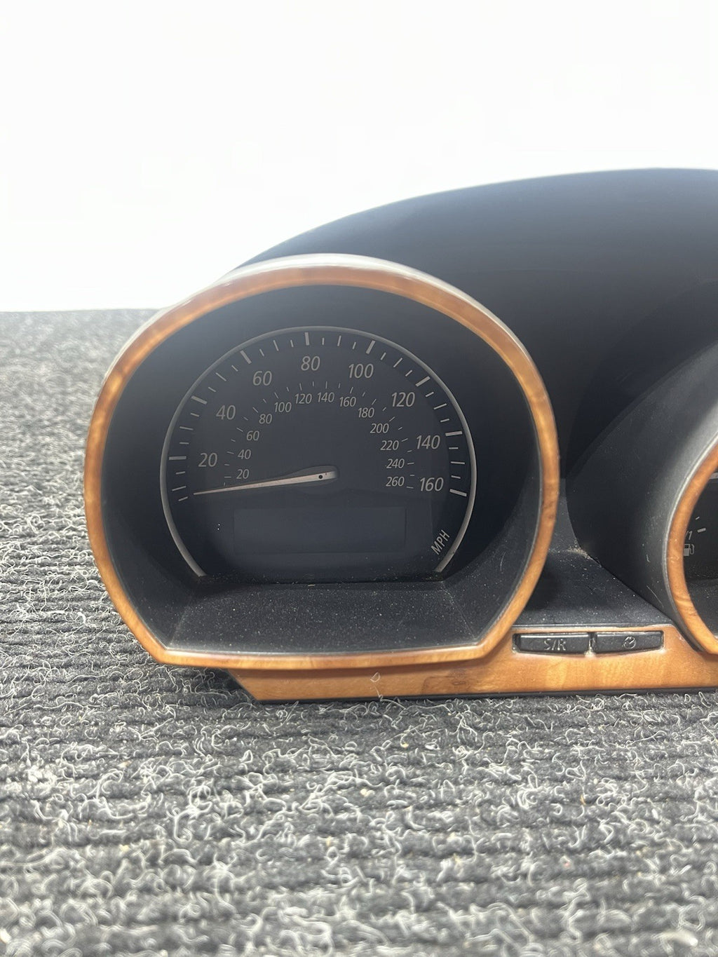 ☑️ 03-05 BMW Z4 SPEEDOMETER INSTRUMENT DASH GAUGE CLUSTER 239K MILES 62116931653