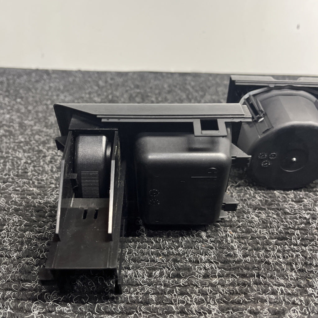☑️ BMW 3 SERIES E46 330 325 330ci CUP AND COIN HOLDER CENTRE/CENTER CONSOLE