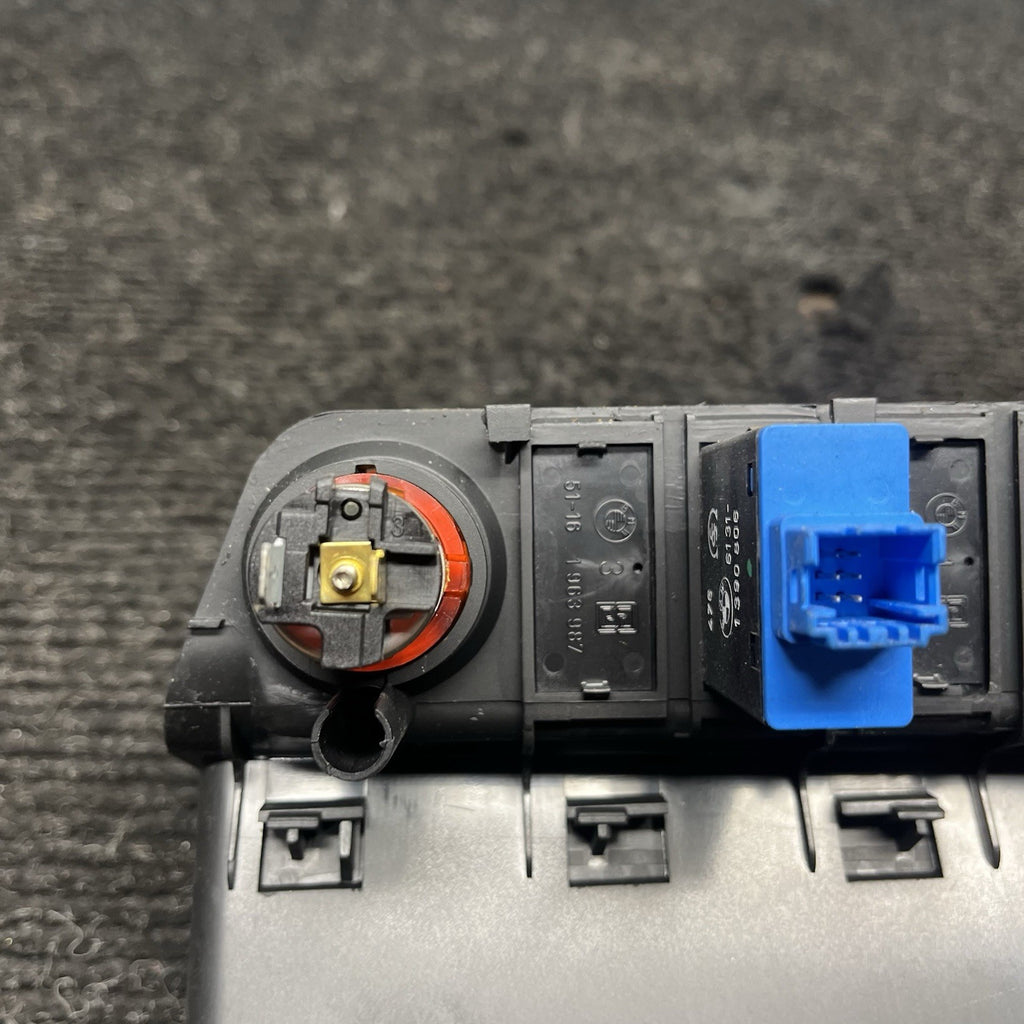 ☑️ 96-99 BMW E36 CONVERTIBLE CONSOLE STORAGE TOP ROOF HEATED SEAT ASC SWITCH OEM