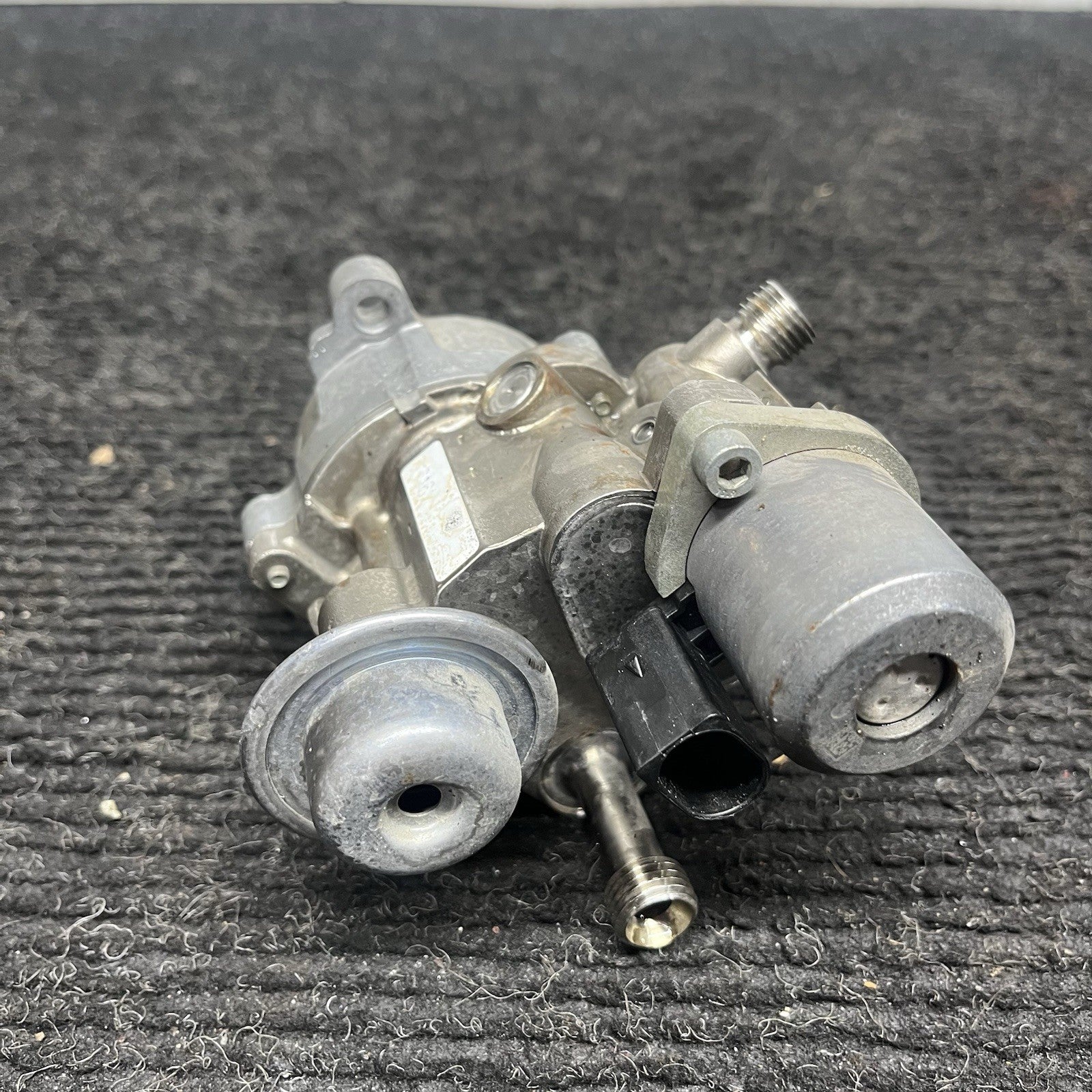 ☑️07-13 OEM BMW E60 E82 E88 E92 E90 N54 HPFP High Pressure Fuel Pump 73k