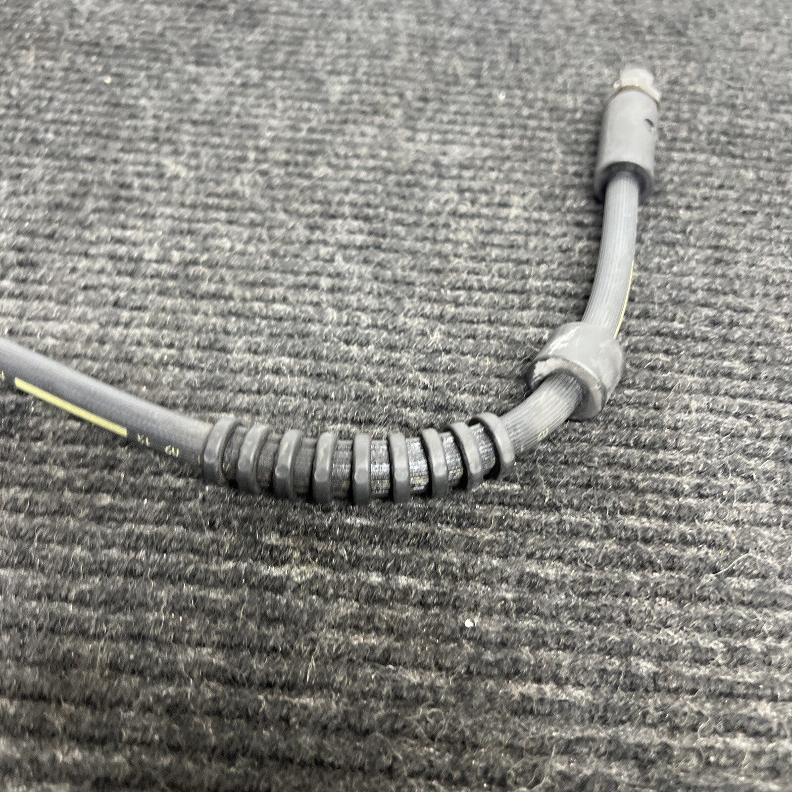 ☑️2013-2015 BMW 335I - Front Brake HOSE / LINE