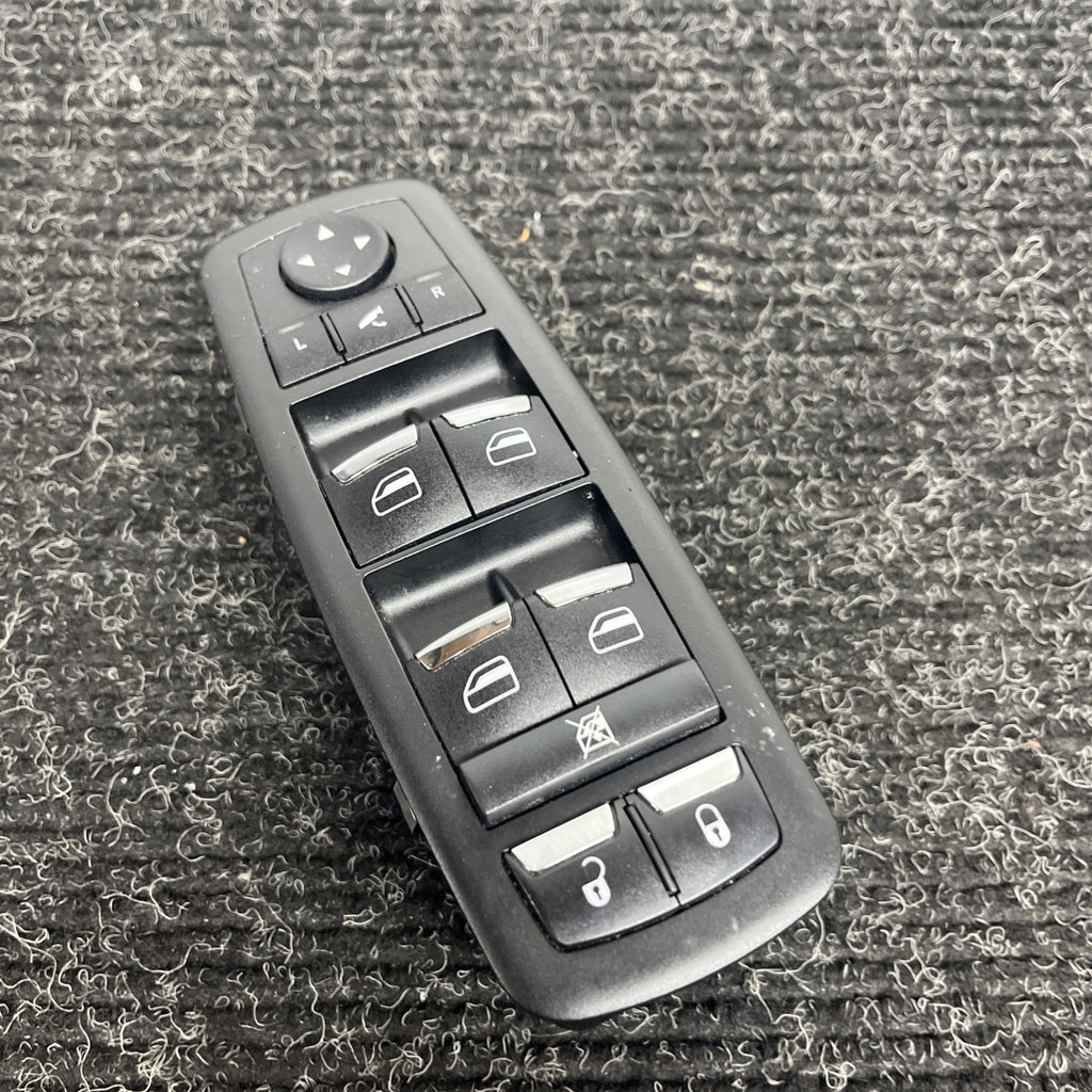 ☑️ 14-24 Maserati Ghibli Front Left Door Window Switch Control Module OEM