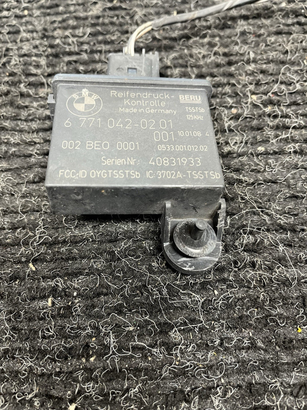 ☑️07-13 BMW E90 E92 Tire Pressure Monitor Sensor TPMS 6771042 328 330 335 M3 OEM