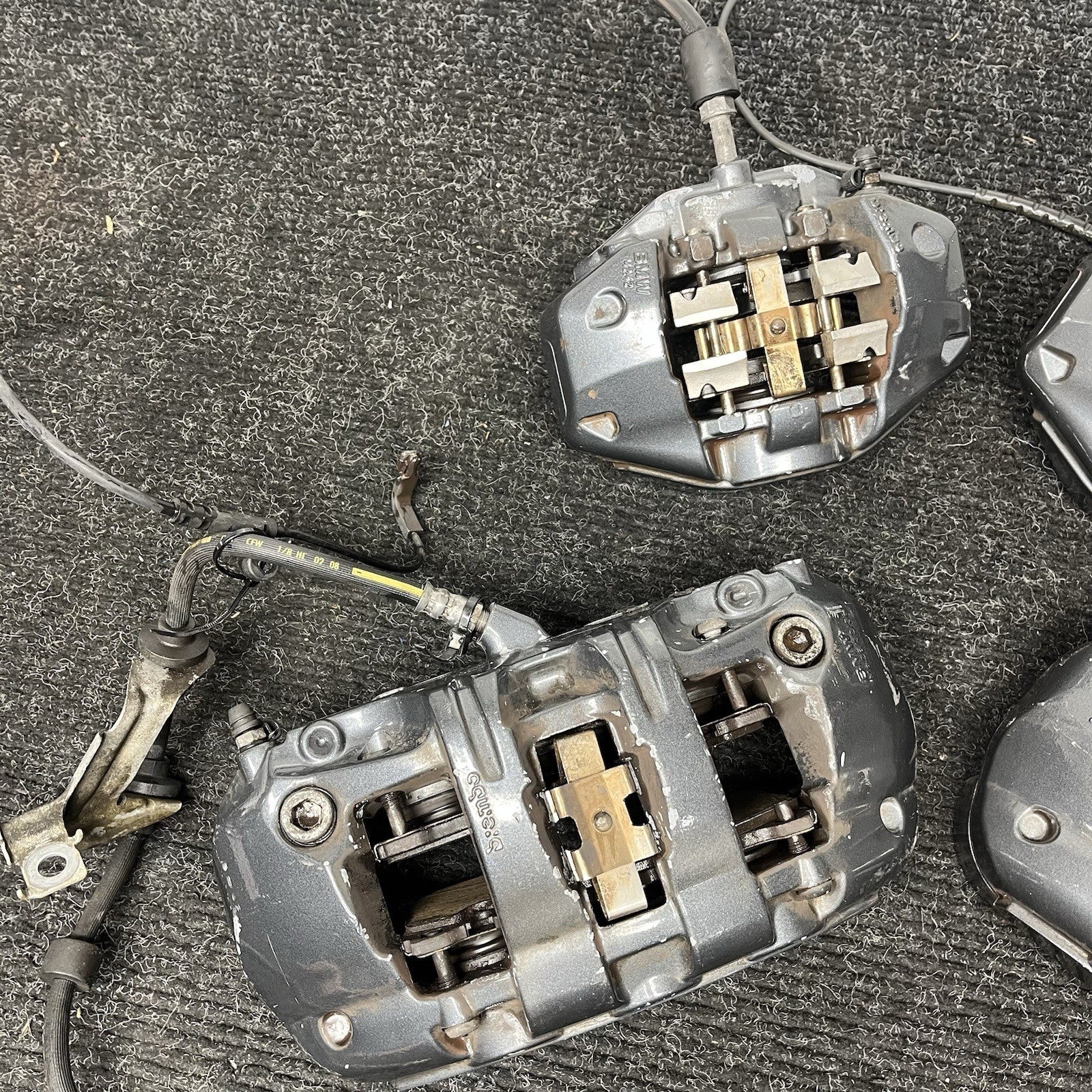 ☑️BMW E82 E88 135i FRONT REAR BRAKE CALIPERS SET FOUR BREMBO GREY GRAY 08-13 OEM