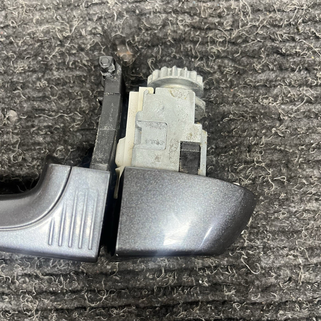 ☑️ 12-18 OEM BMW F30 F32 F36 F82 COMFORT ACCESS LEFT Driver Door Handle Gray