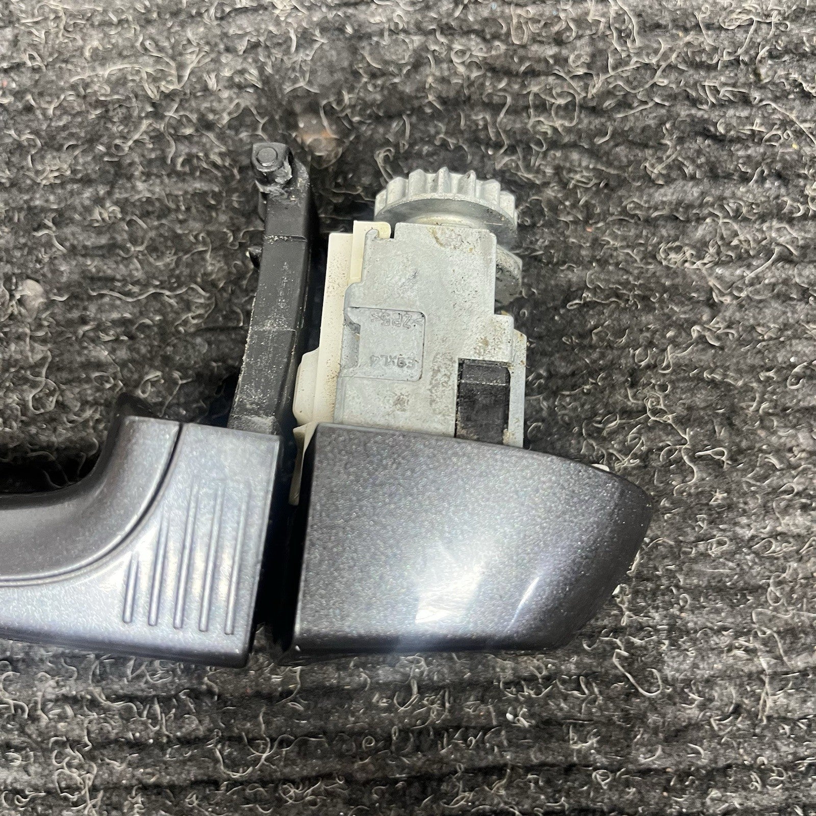 ☑️ 12-18 OEM BMW F30 F32 F36 F82 COMFORT ACCESS LEFT Driver Door Handle Gray