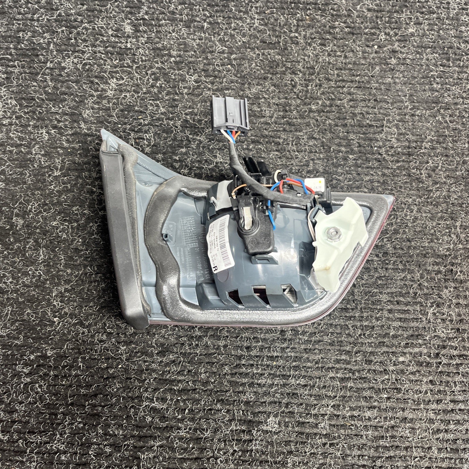 ☑️ 15-17 OEM BMW F82 M4 Coupe Rear Right Passenger Side Inner Stop Tail Light