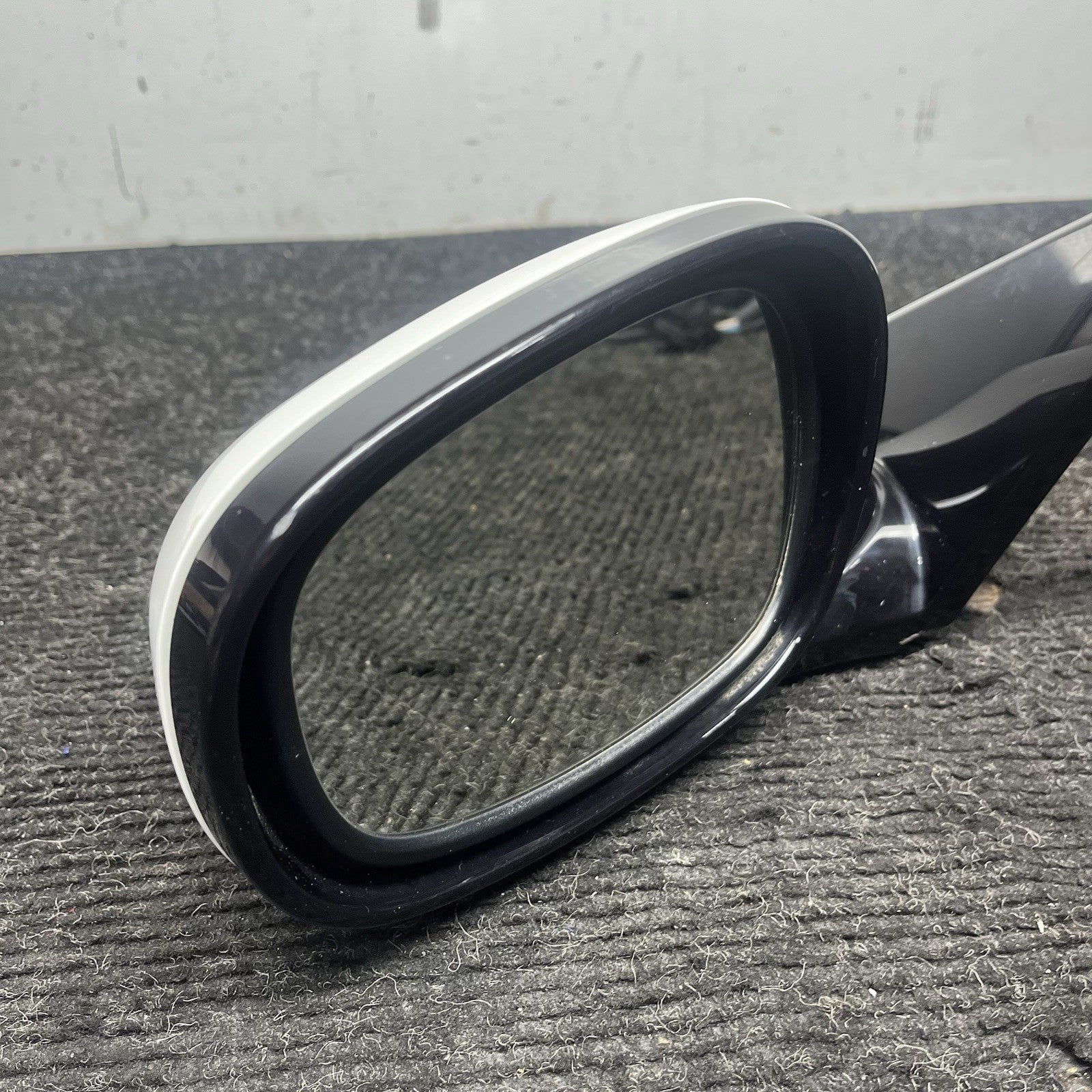 ☑️ 10-13 OEM BMW E82 E88 Front Left Driver Side Heated Mirror Assembly White