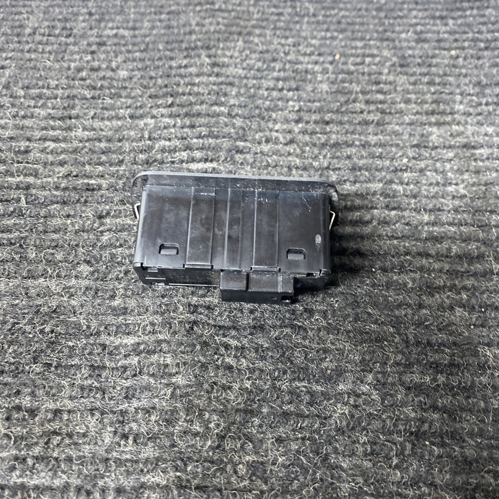 ☑️ OEM BMW G12 F36 F10 F16 F85 M5 M6 G01 F97 X3 Rear Trunk Lid Center Lock Swtch