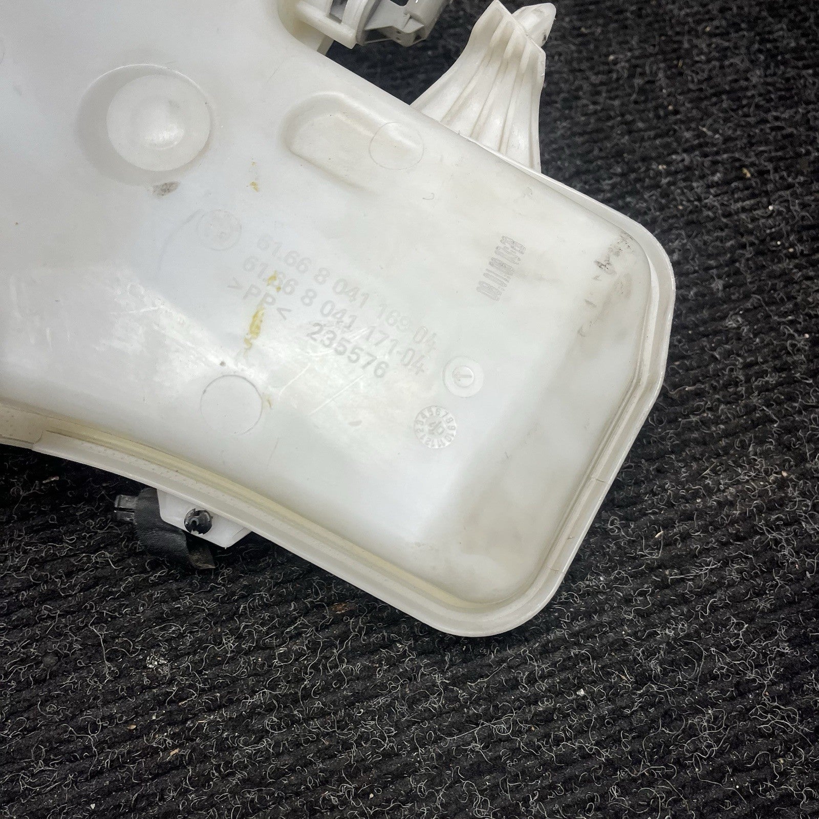 ☑️ 08-13 BMW E92 E93 M3 FRONT WINDSHIELD WASHER FLUID RESERVOIR TANK OEM