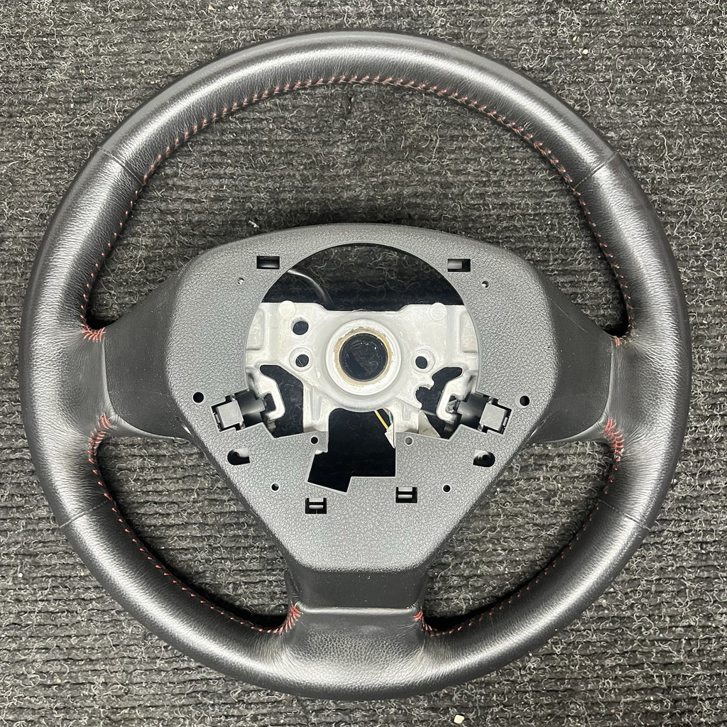 ☑️ 2008-2011 Subaru Impreza Black Rubber Steering Wheel w/ Cruise Control OEM