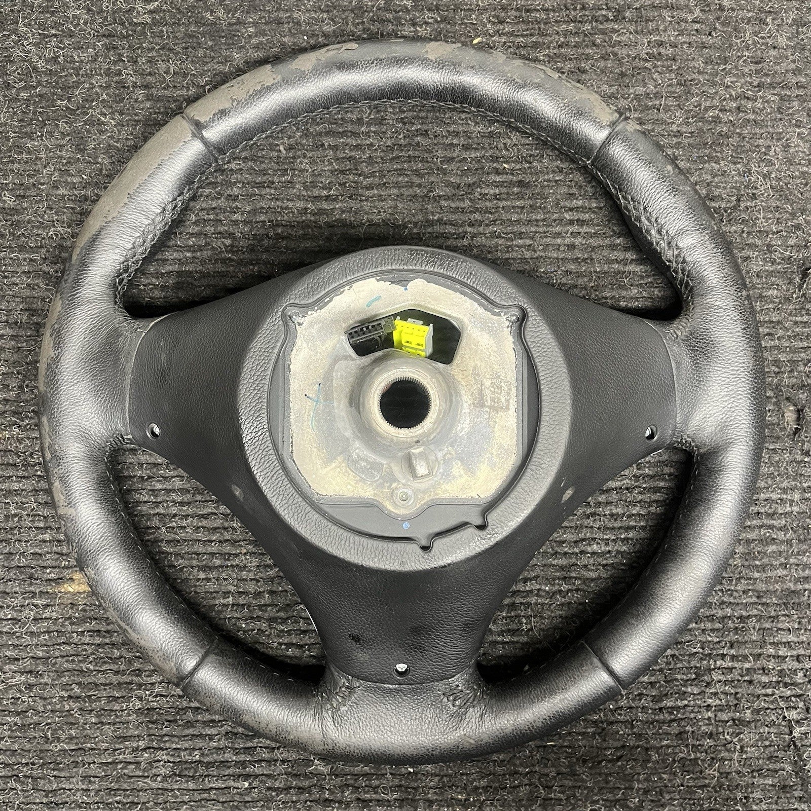 ☑️ BMW E84 X1 135i Sport Heater Steering Wheel Black w/ Switch 6853133 OEM