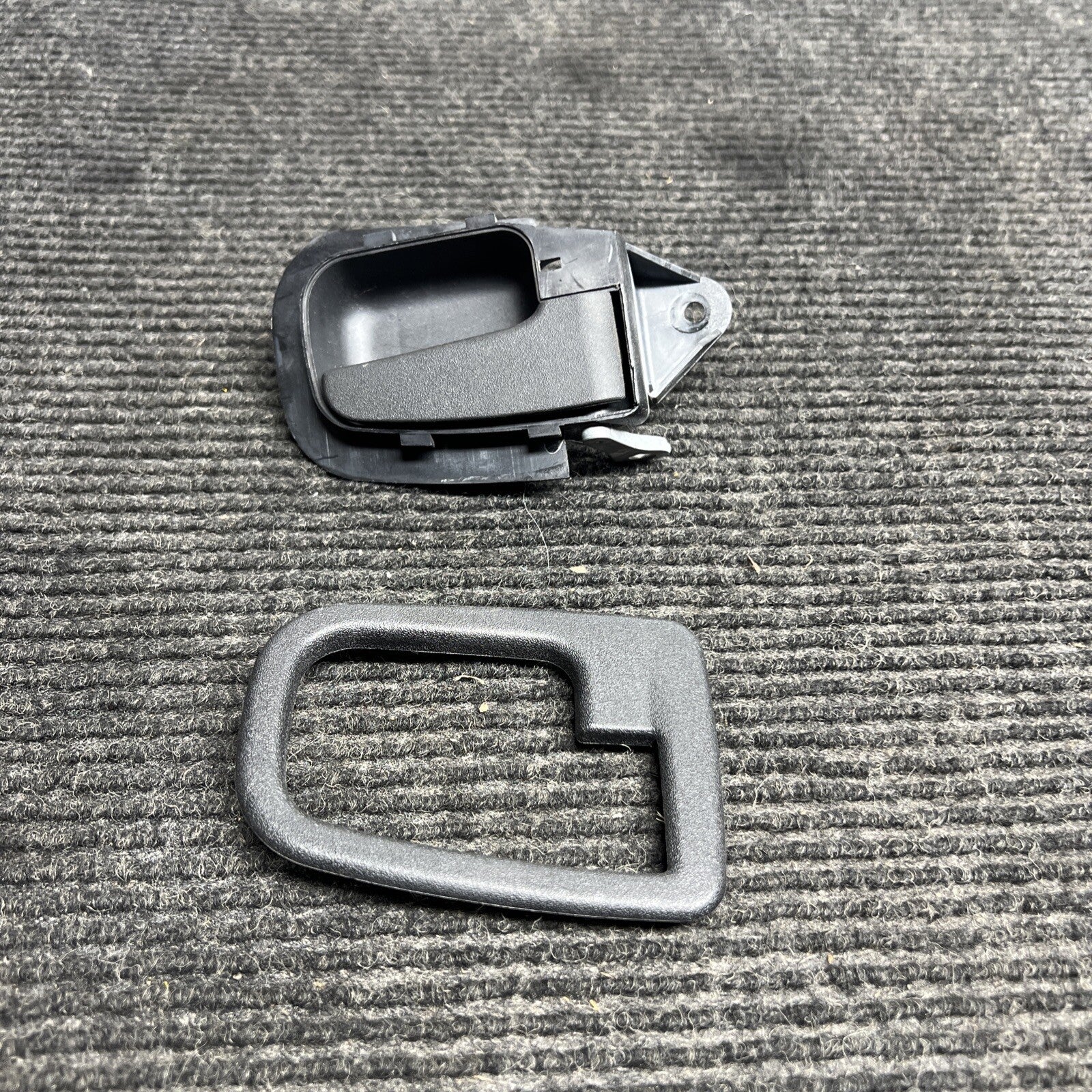 BMW OEM E36 Z3 SEDAN RIGHT REAR INTERIOR DOOR HANDLE PASSENGER M3 325 328 318
