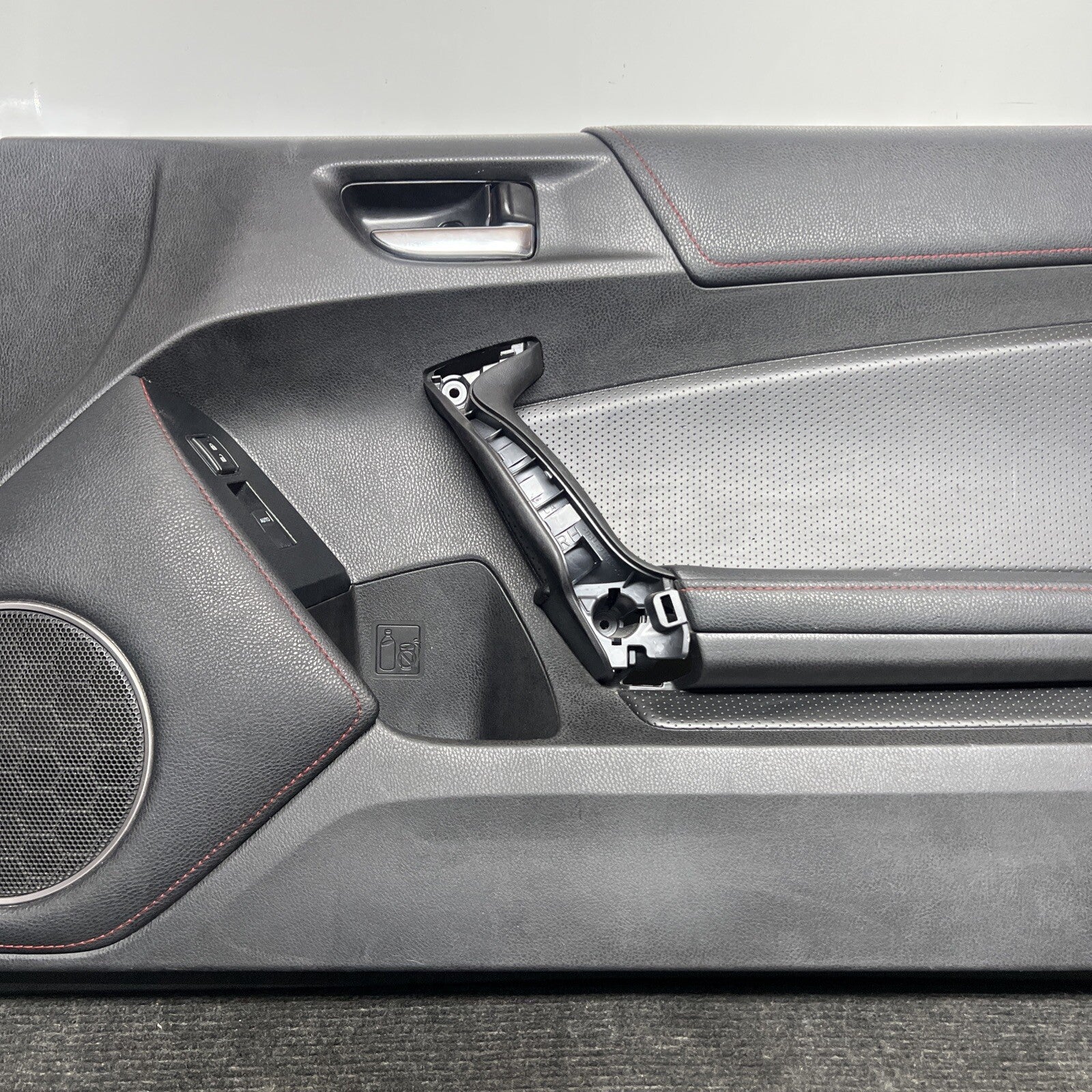 ☑️2015 SCION FRS FR-S BRZ RIGHT PASSENGER DOOR PANEL OEM LEATHER RED STITCH