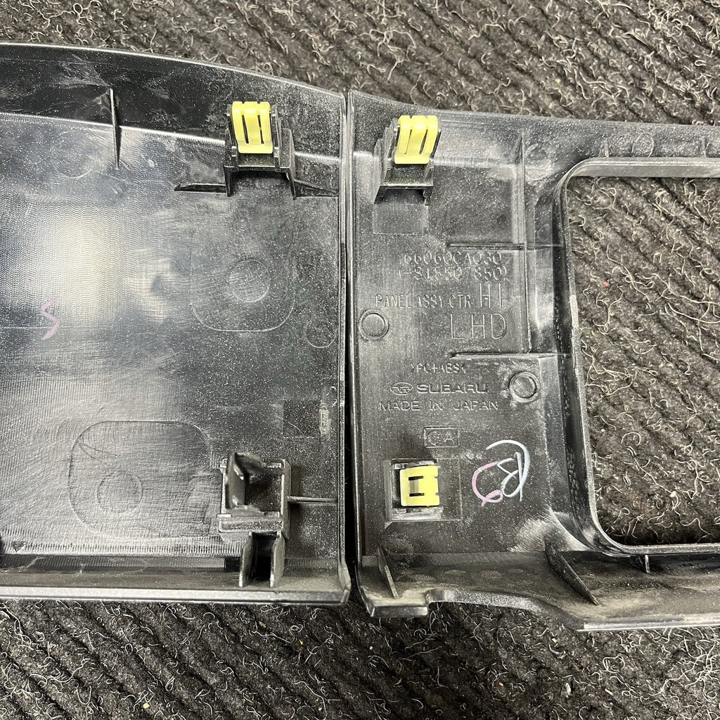 ☑️ 2013-2015 Subaru BRZ Scion FRS Radio Surround & Dash Trim OEM