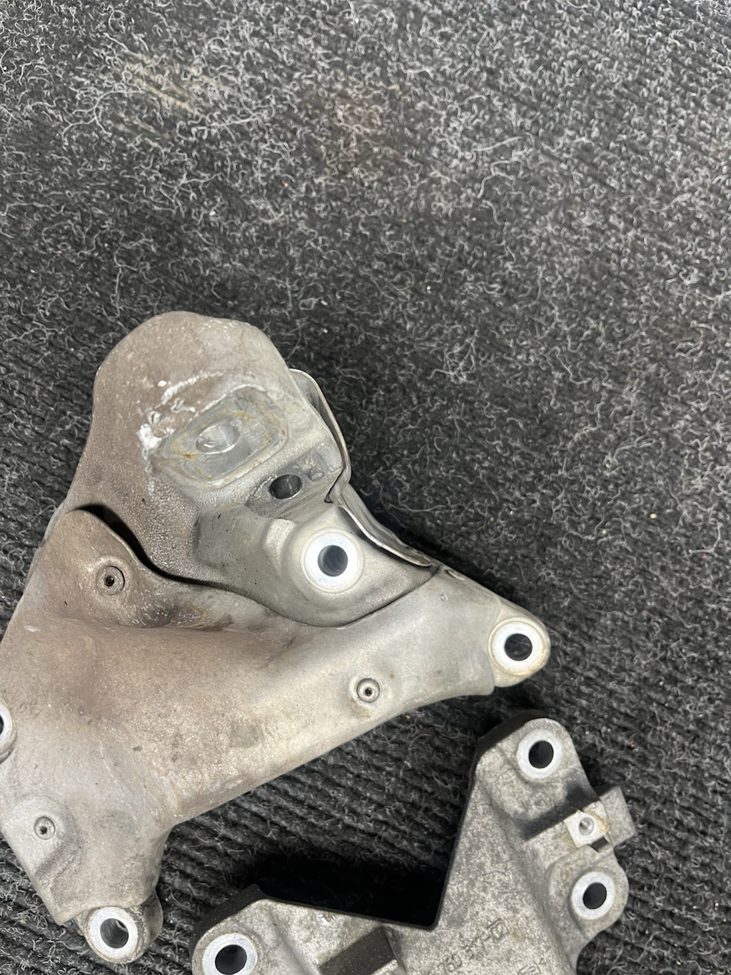 ☑️ 07-10 BMW 335i E90 E92 N54 ENGINE LEFT & RIGHT MOTOR MOUNT BRACKET SET OEM
