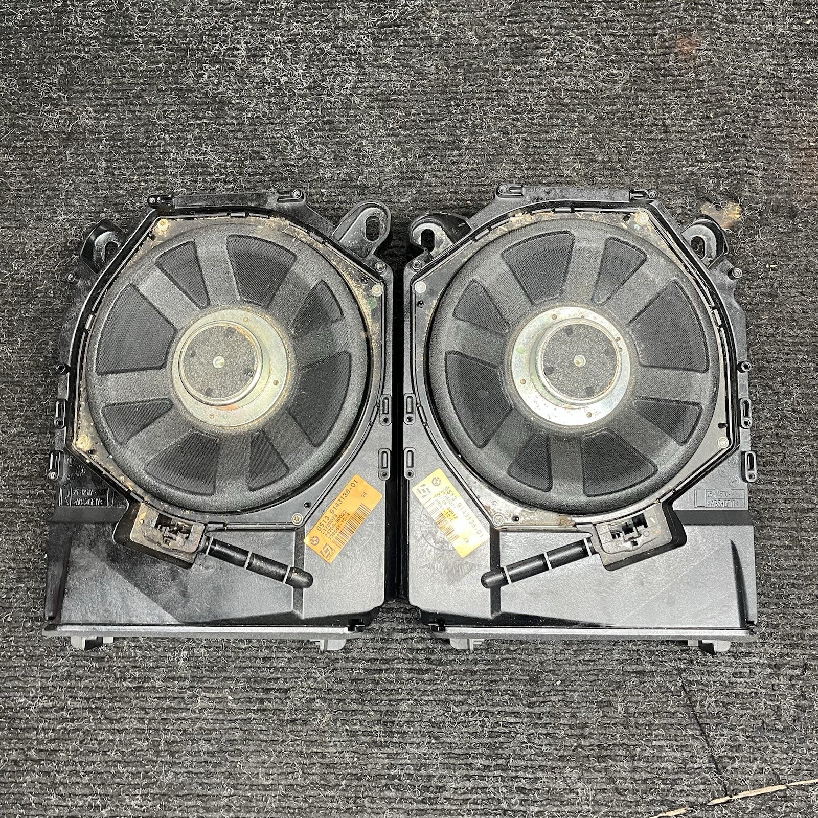 ☑️ OEM BMW E88 E92 E93 Bass Speakers Sub Subwoofer Logic 7 Harman Kardon DSP L7