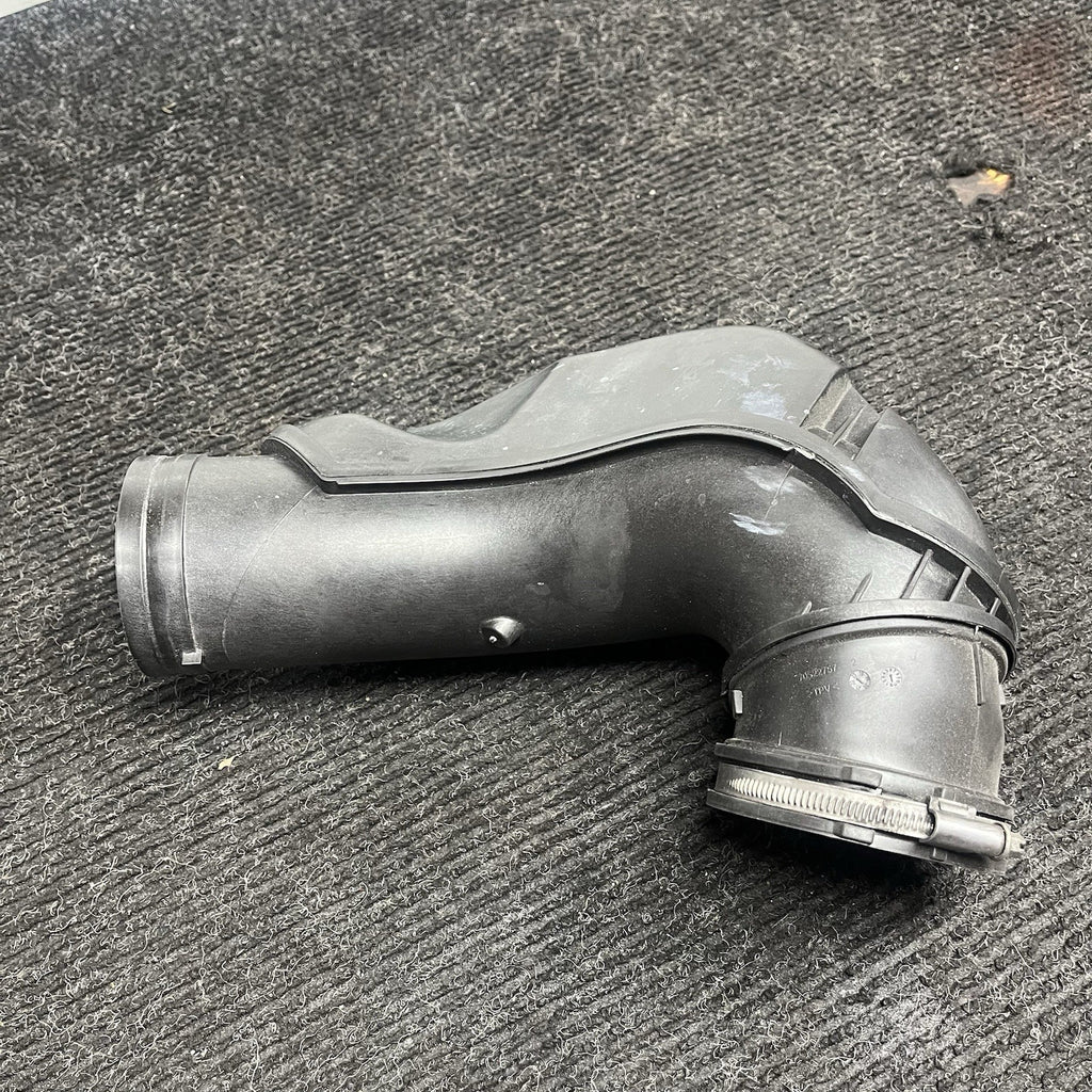 ☑️OEM BMW F22 F23 F30 F32 F33 F36 Engine N20 Air Intake Boot Duct Hose Pipe Tube