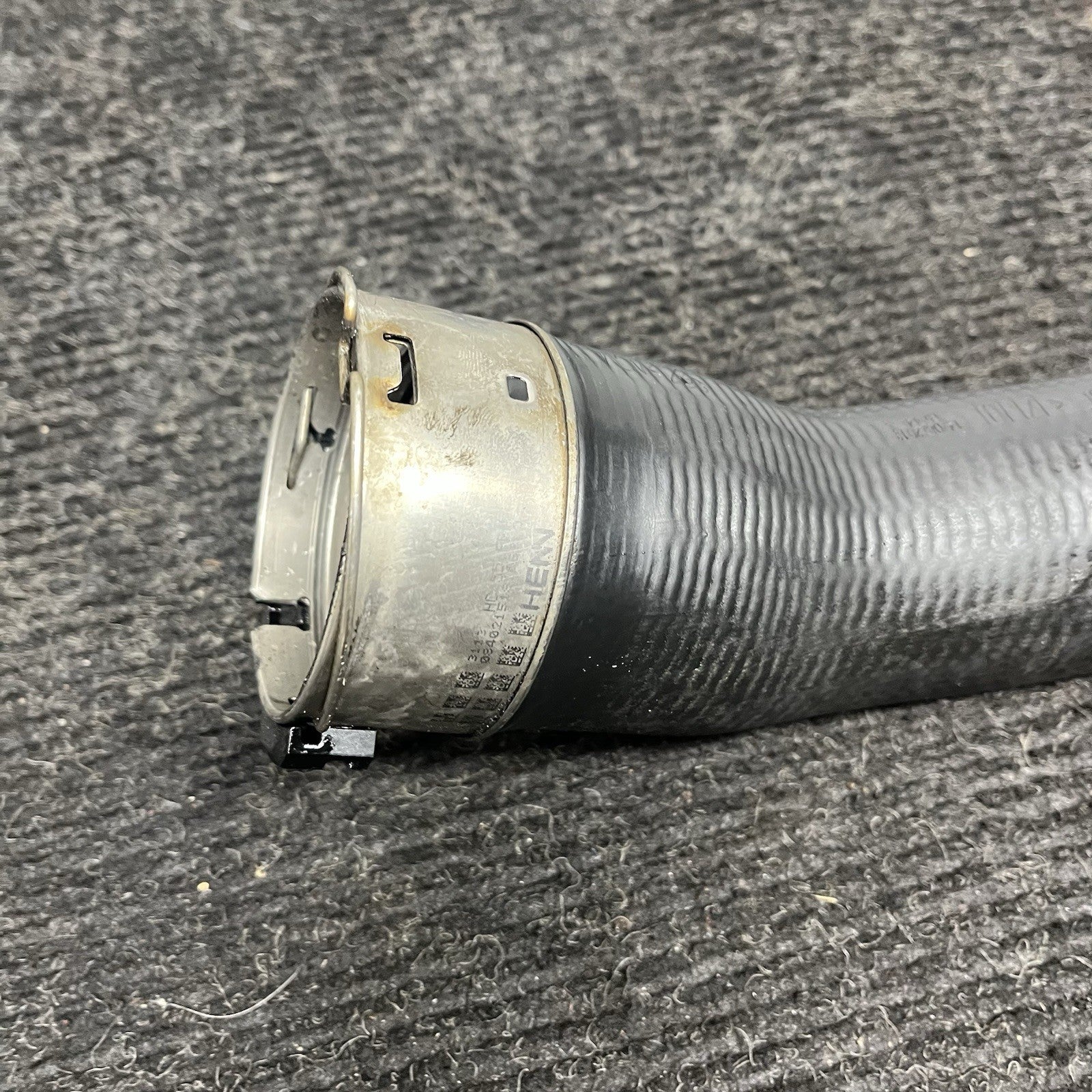 ☑️ 12-18 BMW F30 F32 320i 328i 428i Intercooler Charge Air Pipe Hose OEM 7597591
