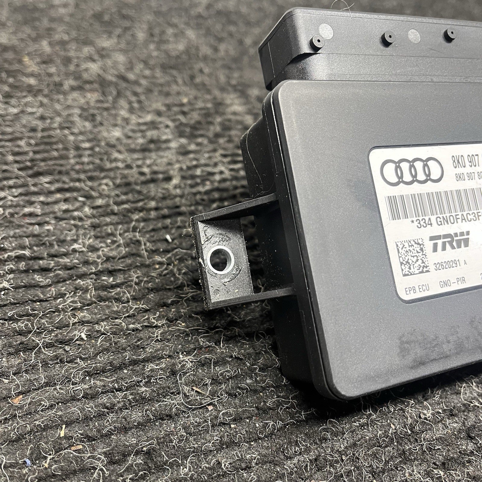 ☑️ 2014-2017 AUDI A5 COUPE B8 - Parking Brake Control Module 8K0907801M