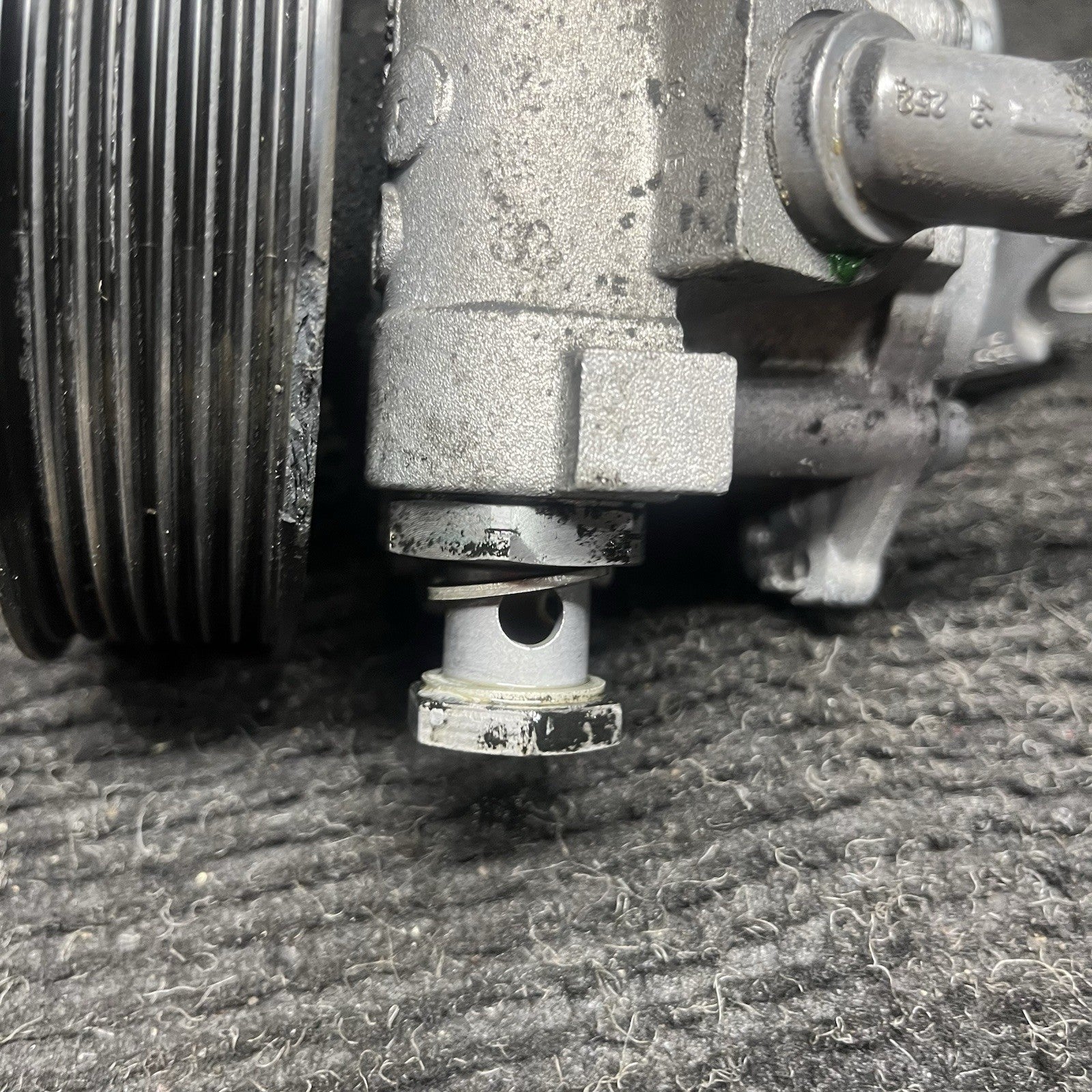 ☑️ 07-10 BMW E82 E88 E90 E92 E93 135i 335i N54 Hydraulic Power Steering Pump OEM