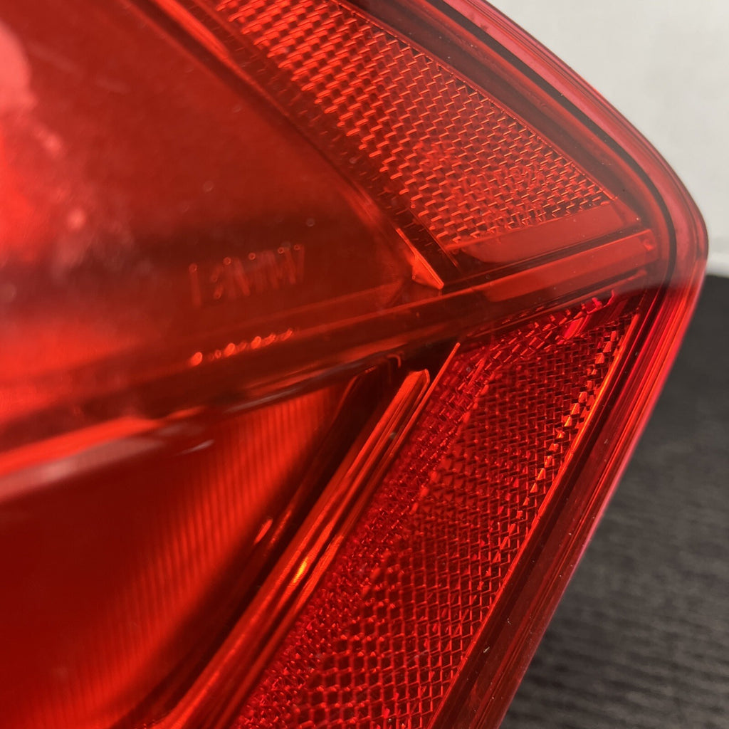 ☑️ 12-15 OEM BMW F30 335i F80 M3 Sedan Rear Right Passenger Outer Tail Light