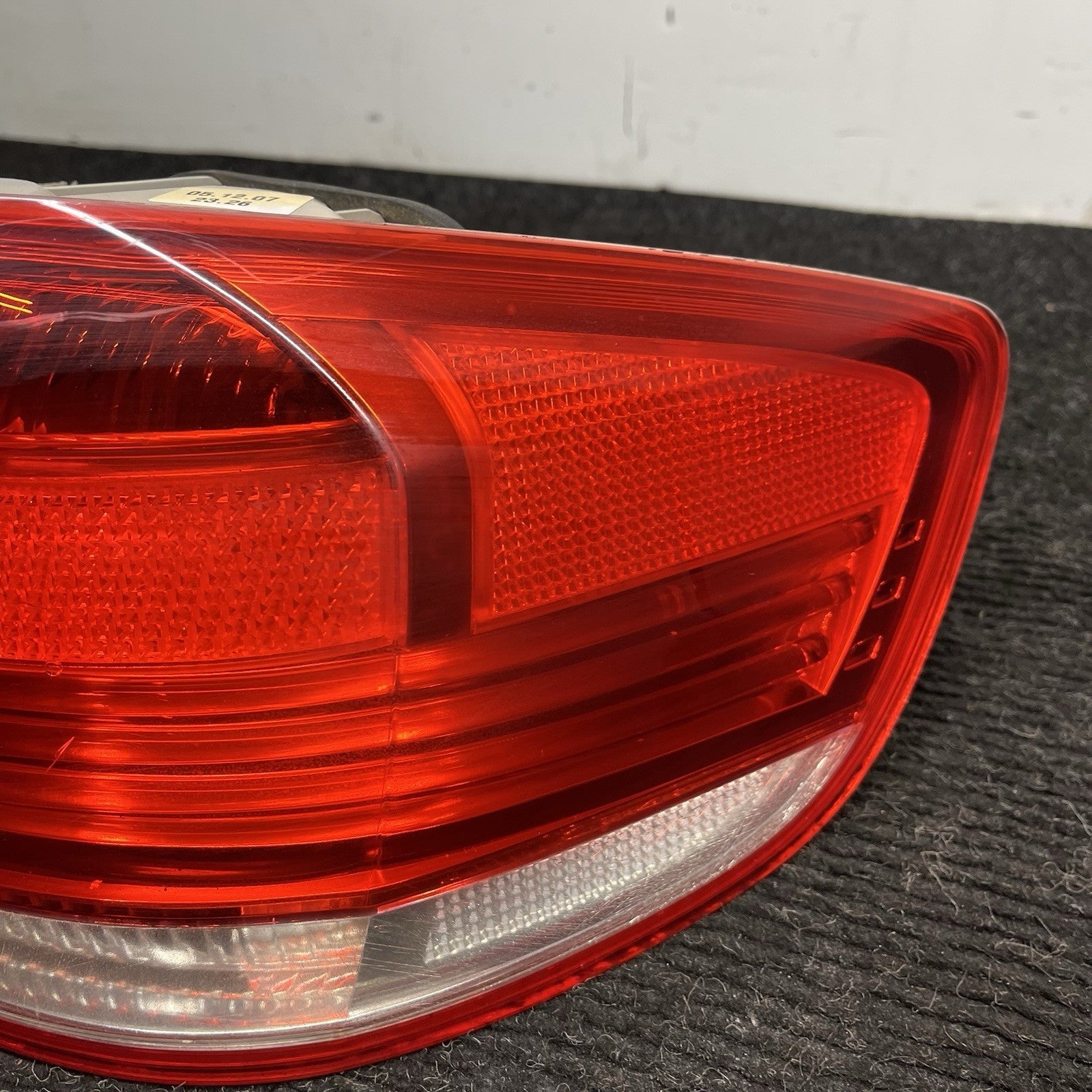☑️07-10 BMW E92 Coupe Right Side Outer Tail Light Taillight Lamp Pre-LCI 7174404