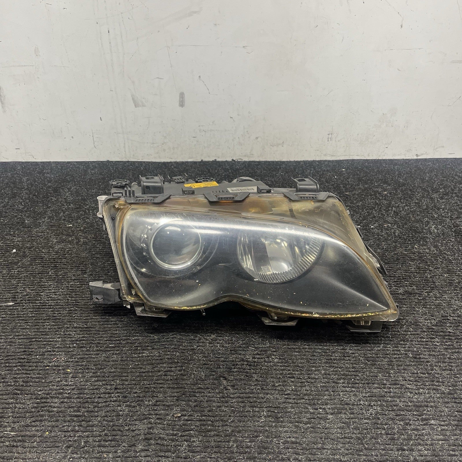 ☑️ BMW 325i 330i SEDAN 2002 2003 2004 2005 RH PASSENGER XENON HID HEADLIGHT OEM