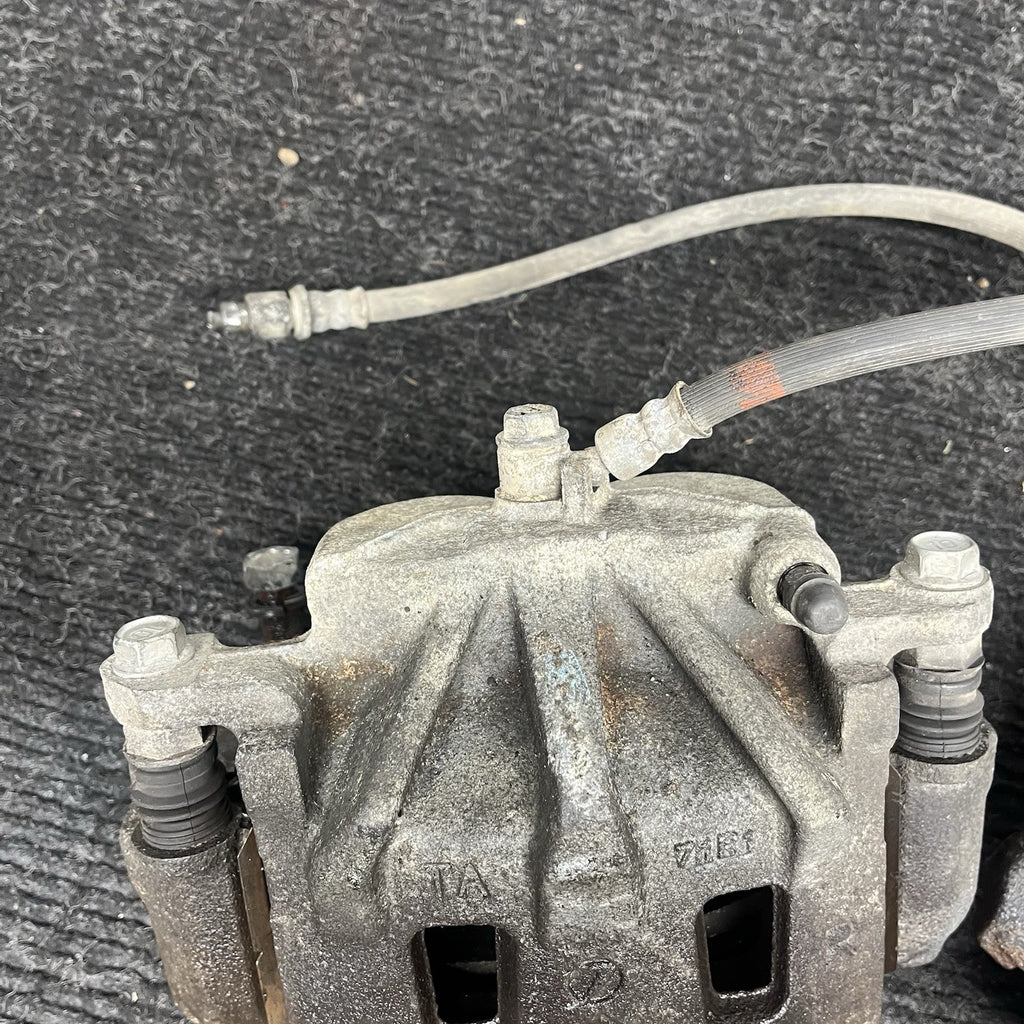 ☑️ 2015-2021 Subaru WRX OEM 2 Piston Front Brake Calipers 26292AG040 26292AG050