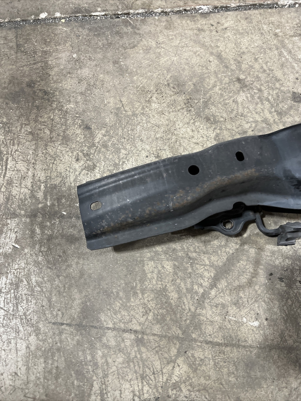 2007 BMW 335i 335xi E90 Rear Bumper Reinforcement Carrier OEM 51127157118
