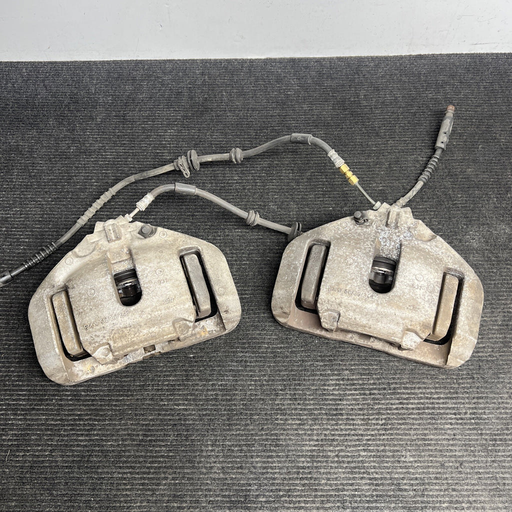 ☑️ 10-18 OEM BMW F07 F10 F12 F13 F01 F02 Front Left & Right Brake Calipers Pair