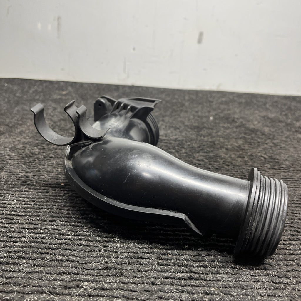 ☑️ Lower Bottom Turbo Air Duct Intake Boot Muffler Pipe OEM BMW E84 E90 E92 E93