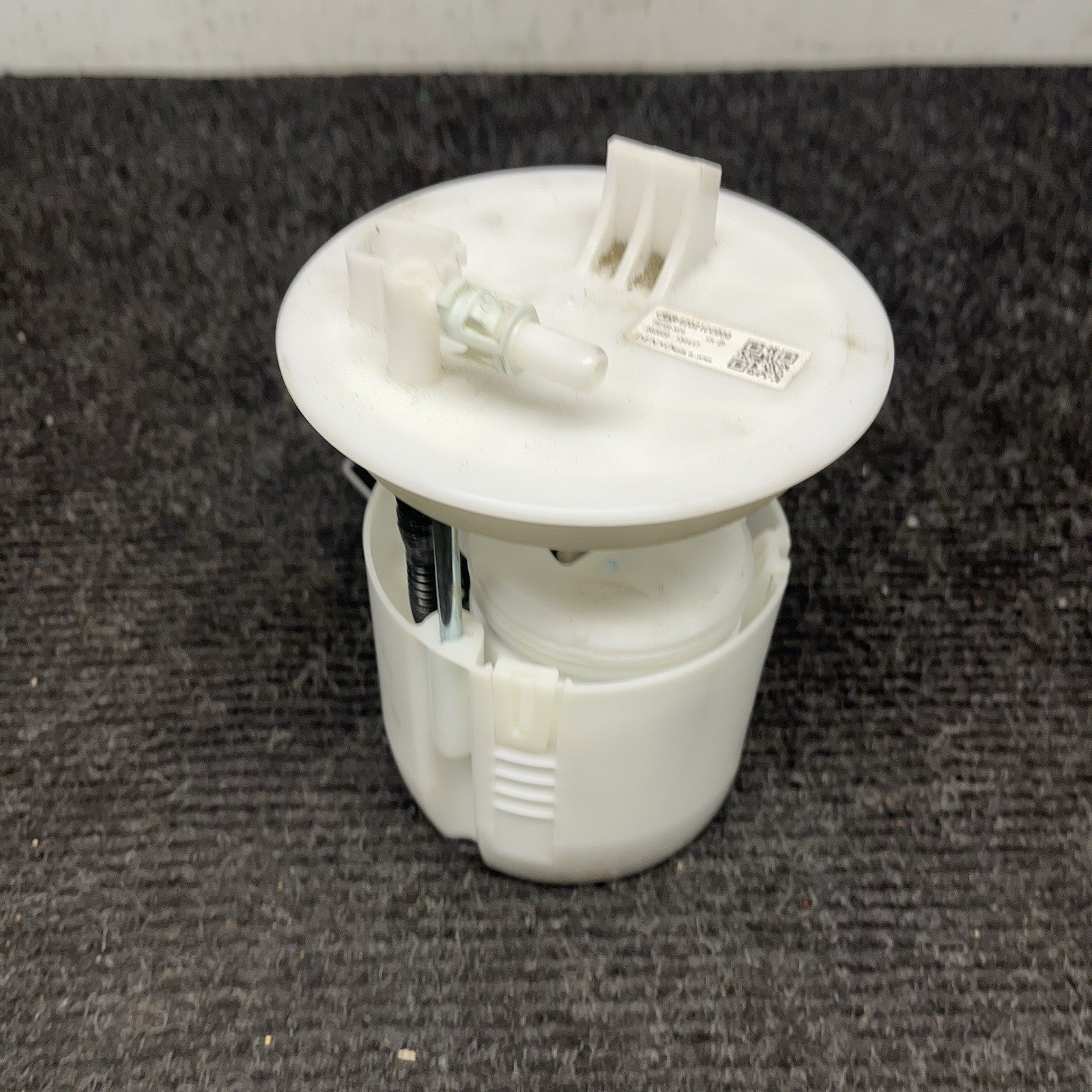 ☑️ 22-25 TOYOTA GR86 2.4L GAS TANK FUEL PUMP SENDING UNIT 42021CC000 OEM