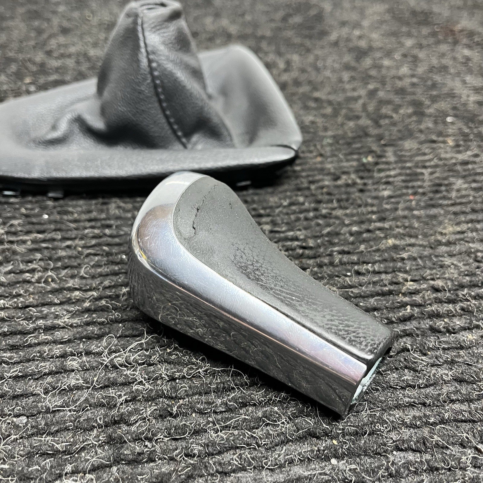 ☑️ 07-13 OEM BMW E92 E93 MT Manual Transmission Shifter Leather Boot w/ Knob