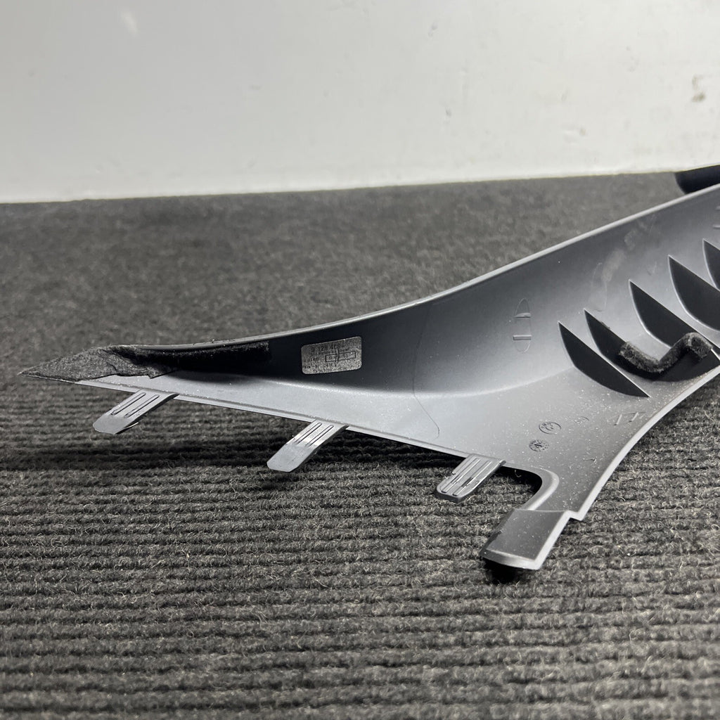 ☑️ 09-16 BMW Z4 E89 Front Driver Left Side A Pillar Column Cover 9128400 OEM