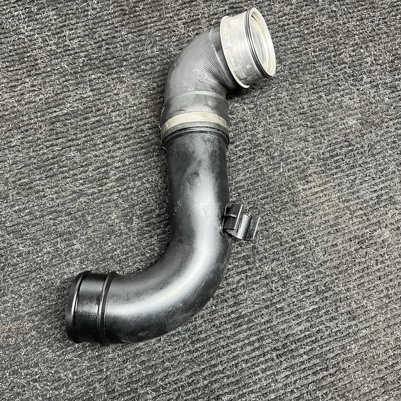 ☑️ 07-13 Bmw E82 E90 E92 135I 335I Intercooler Charge Pipe Intake Pipe Tube Oem