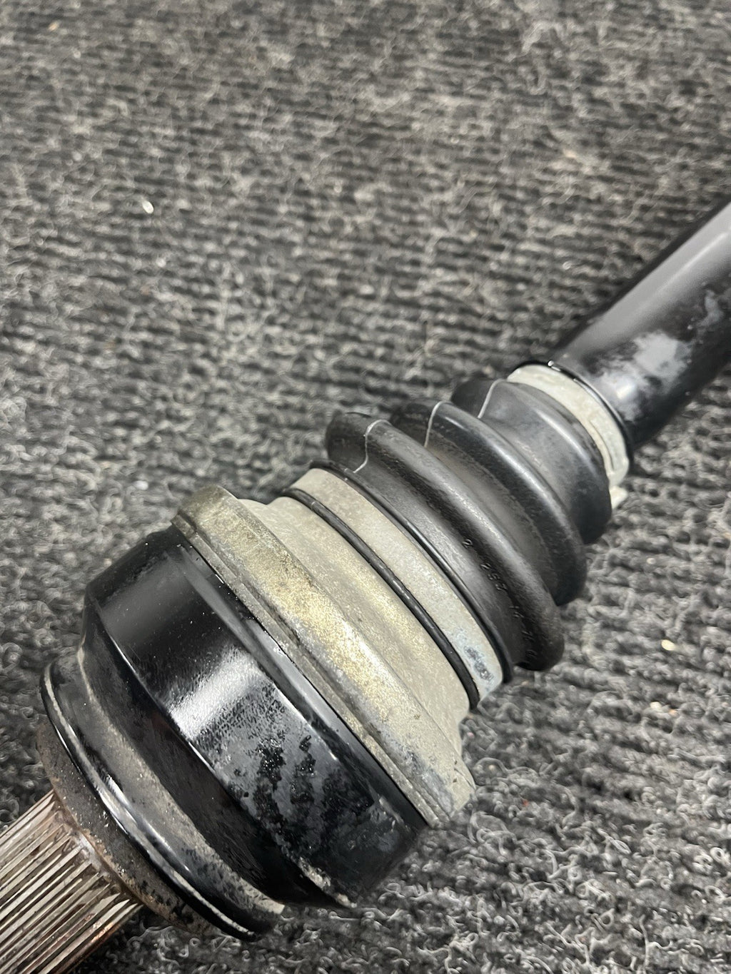 ☑️ 07-13 OEM BMW E82 E90 E92 DCT / MT Rear Right Axle Output Half Shaft Assembly