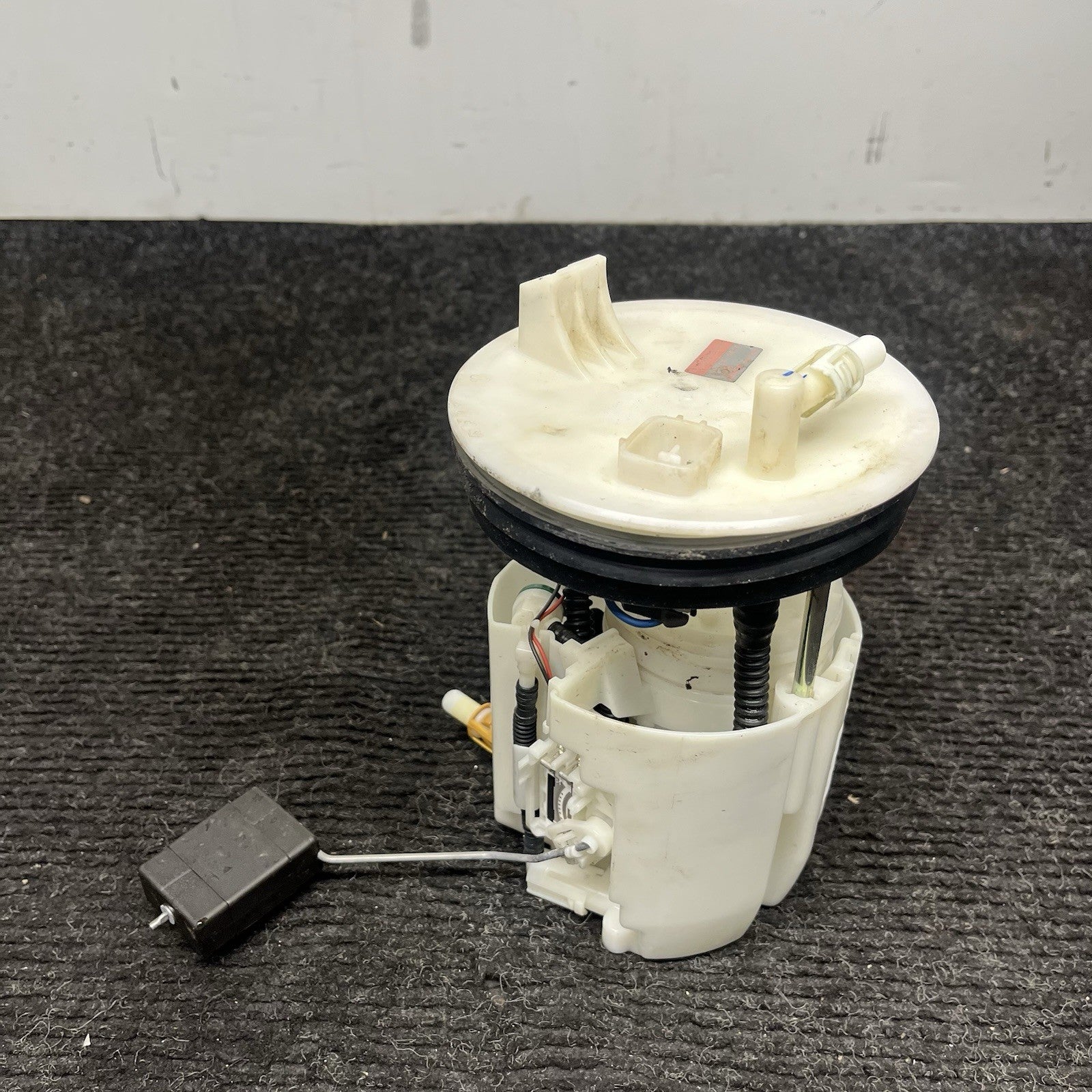 ☑️ 2013-2019 Scion Subaru FRS BRZ Fuel Pump Assembly 42021CA000 OEM