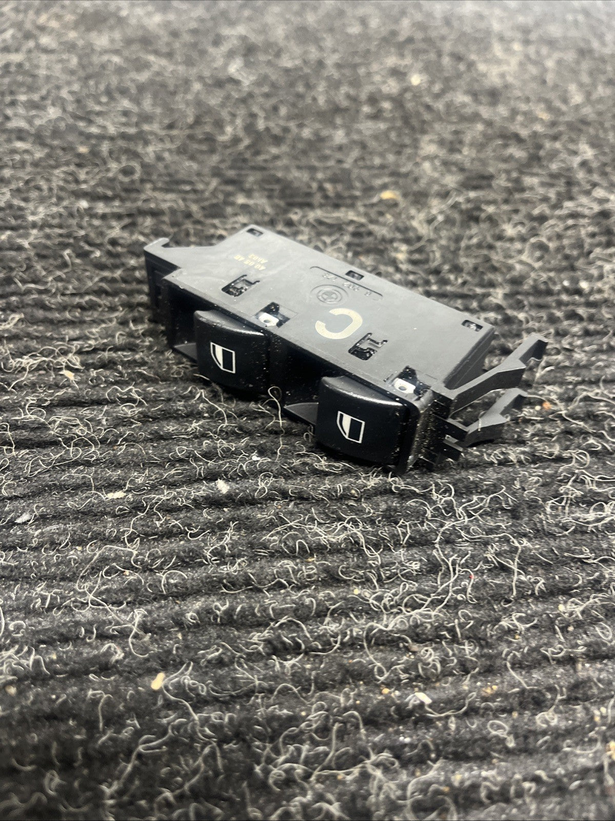 ☑️ BMW E46 330 325 323 PASSENGER WINDOW CONTROL SWITCH 6902178
