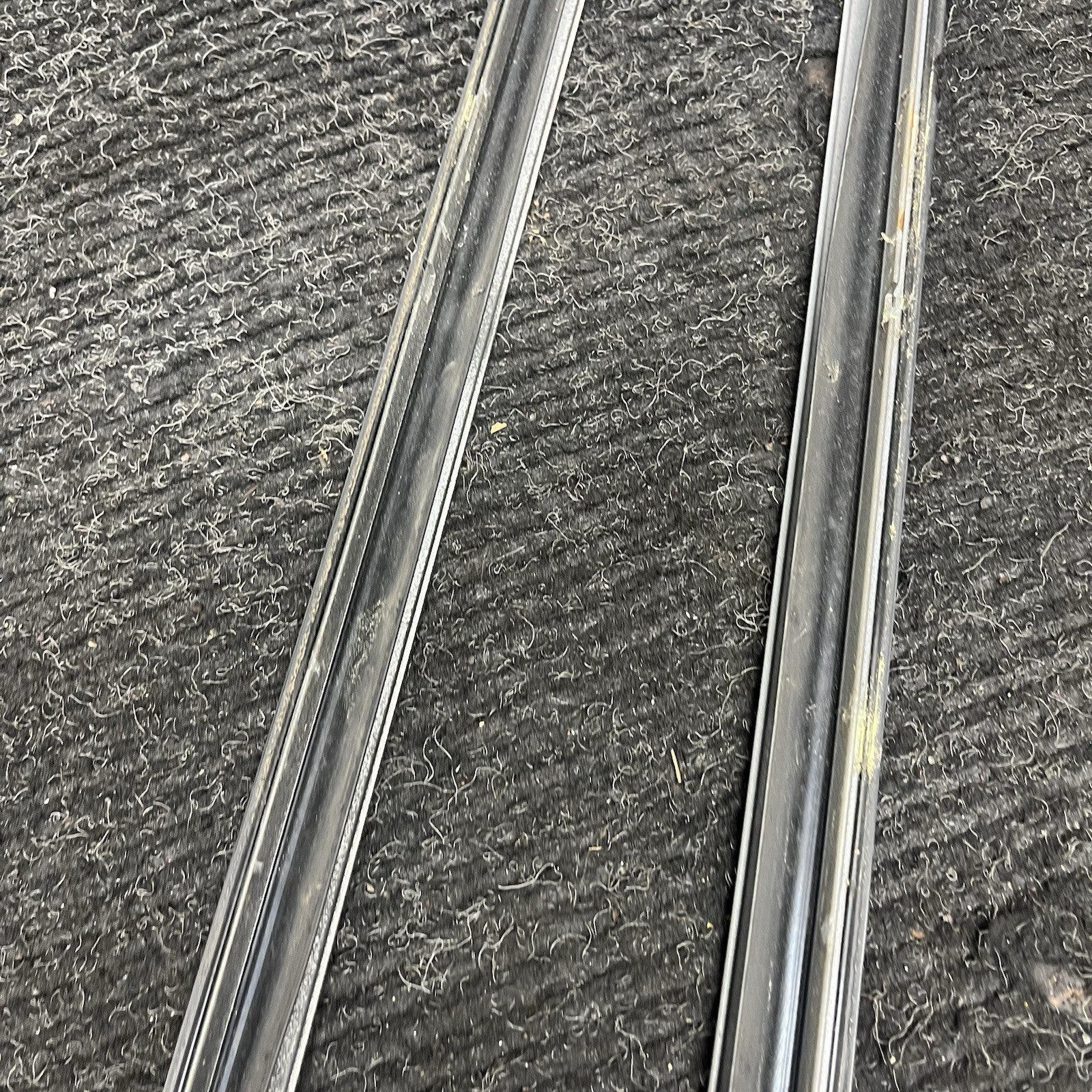 ☑️ 07-13 BMW E70 X5 Front Windshield Left & Right Trim Drip Molding  Set OEM