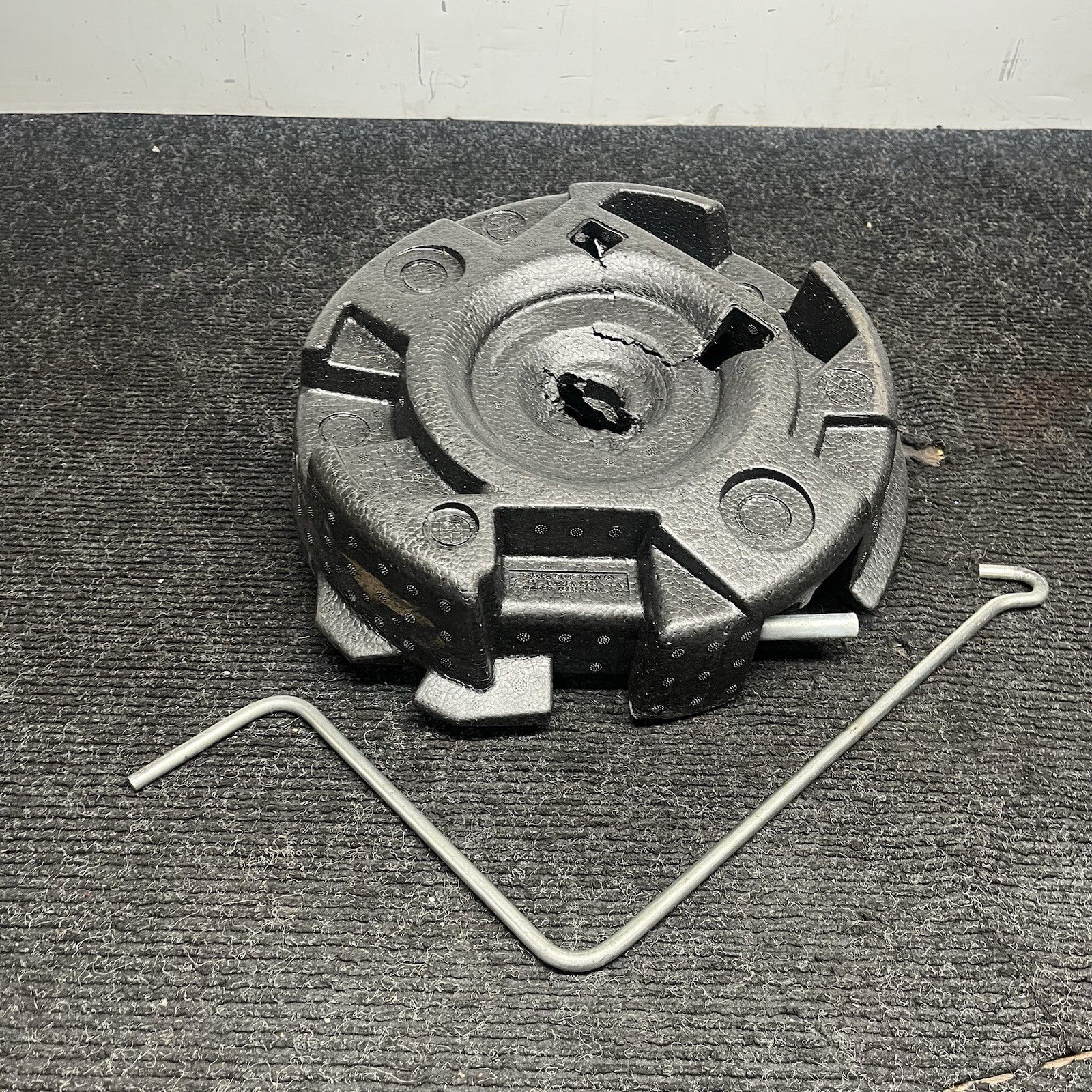 ☑️ 2015-2019 Subaru WRX STI Spare Tire Jack And Tool Kit Assembly OEM 15-19
