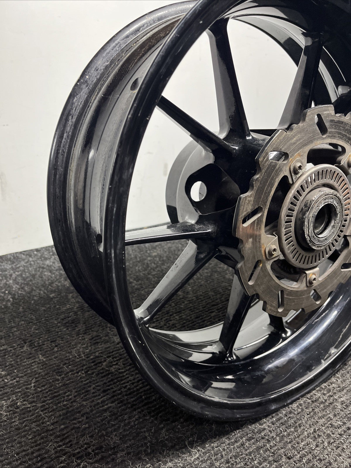 ☑️ OEM GENUINE 2009-2014 BMW S1000RR BLACK REAR WHEEL RIM (53711760)