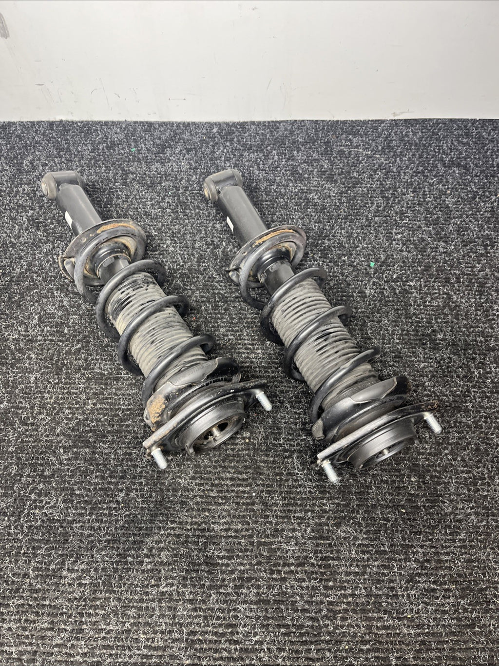 ☑️ OEM Rear Springs/Struts Suspension Subaru BRZ Toyota 86 Scion FRS
