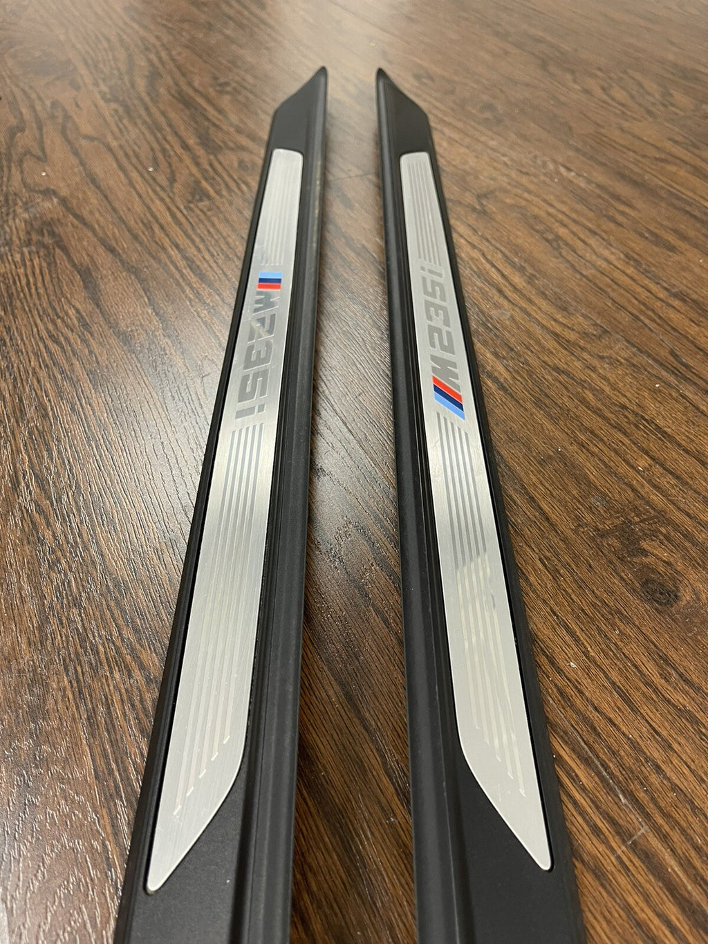 BMW M SPORT DOOR SCUFF ENTRY PLATES SILL STEP PAIR F22 M235i M235Xi