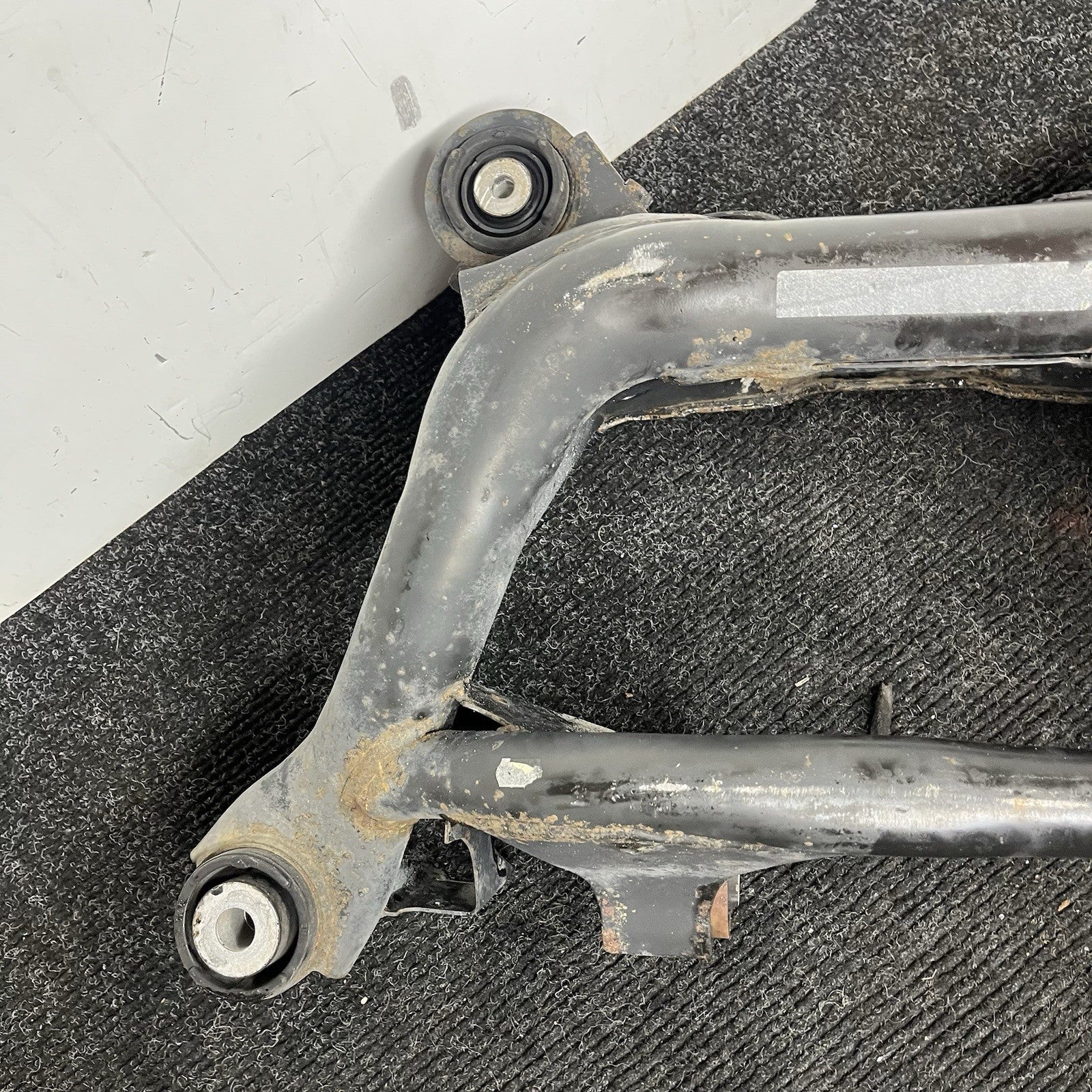 ☑️98-06 BMW E46 3 Series Rear Lower Axle Subframe Crossmember Carrier Cradle OEM