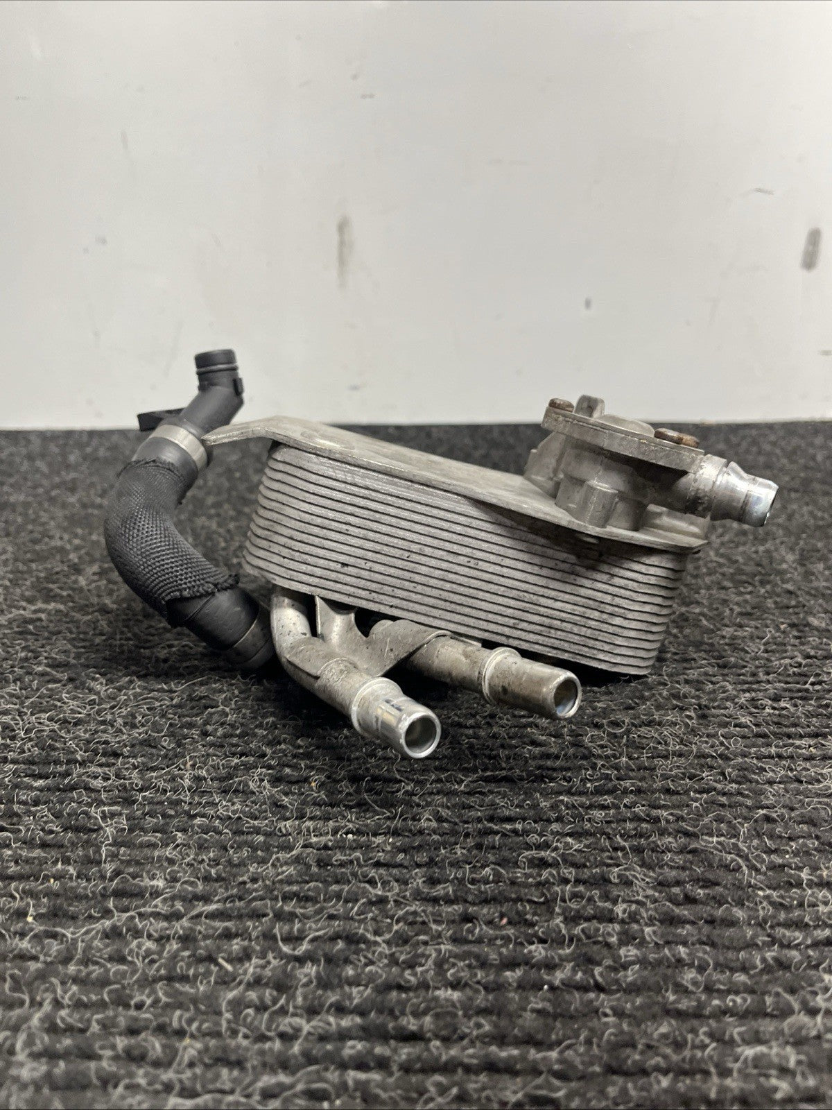 ☑️ 08-13 OEM BMW E88 E82 135 Convertible Coupe Engine N54 N55 Oil Cooler