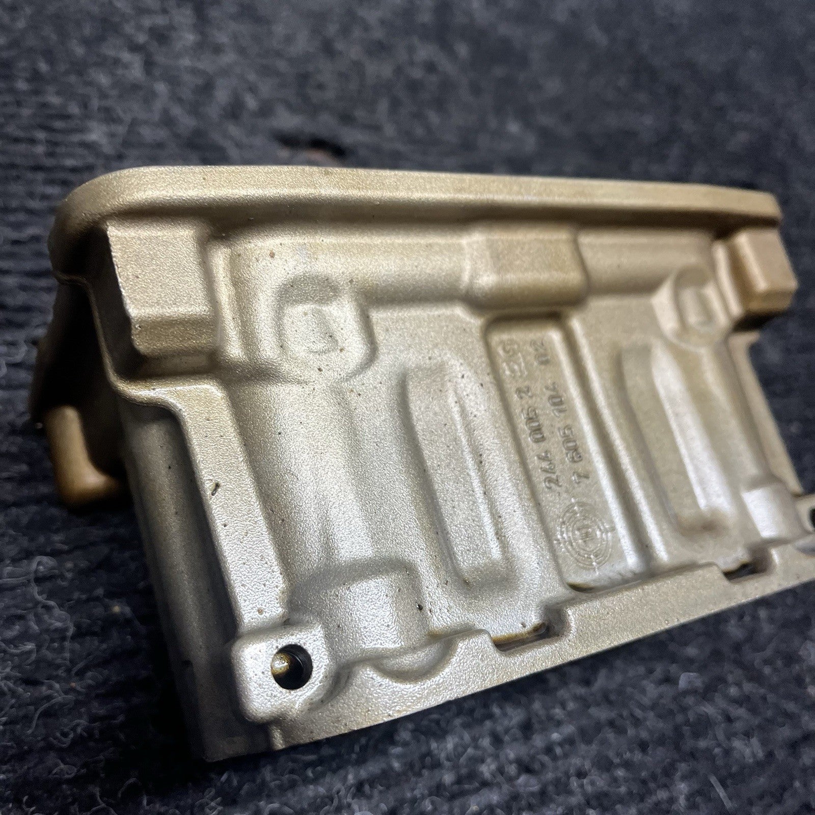 ☑️ OEM BMW E82 E92 F30 F32 F80 F82 Engine N55 S55 Spark Plug Housing Recess